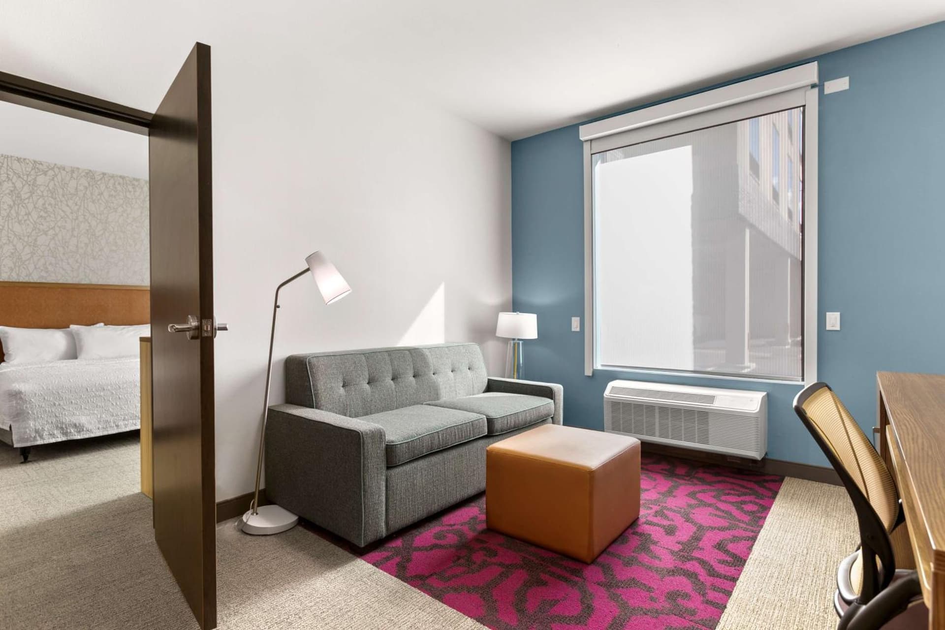 Home2 Suites By Hilton Phoenix Downtown gallery photo in Phoenix, AZ — image 8