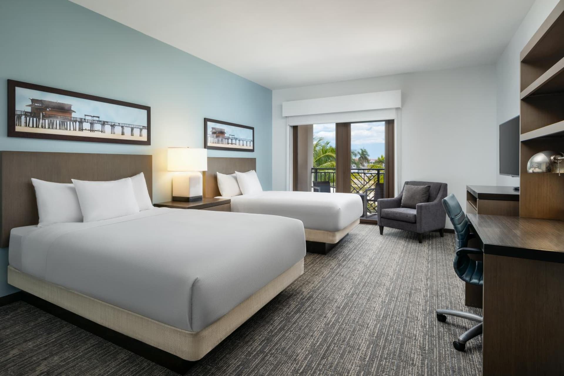 Hyatt House Naples 5th Avenue gallery photo in Naples, FL — image 18