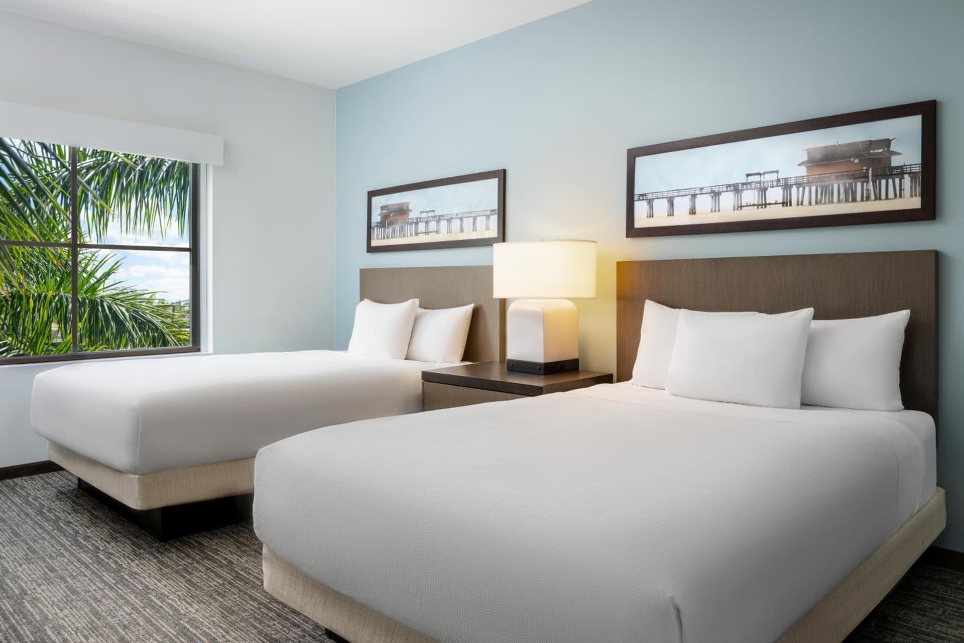 Hyatt House Naples 5th Avenue gallery photo in Naples, FL — image 8