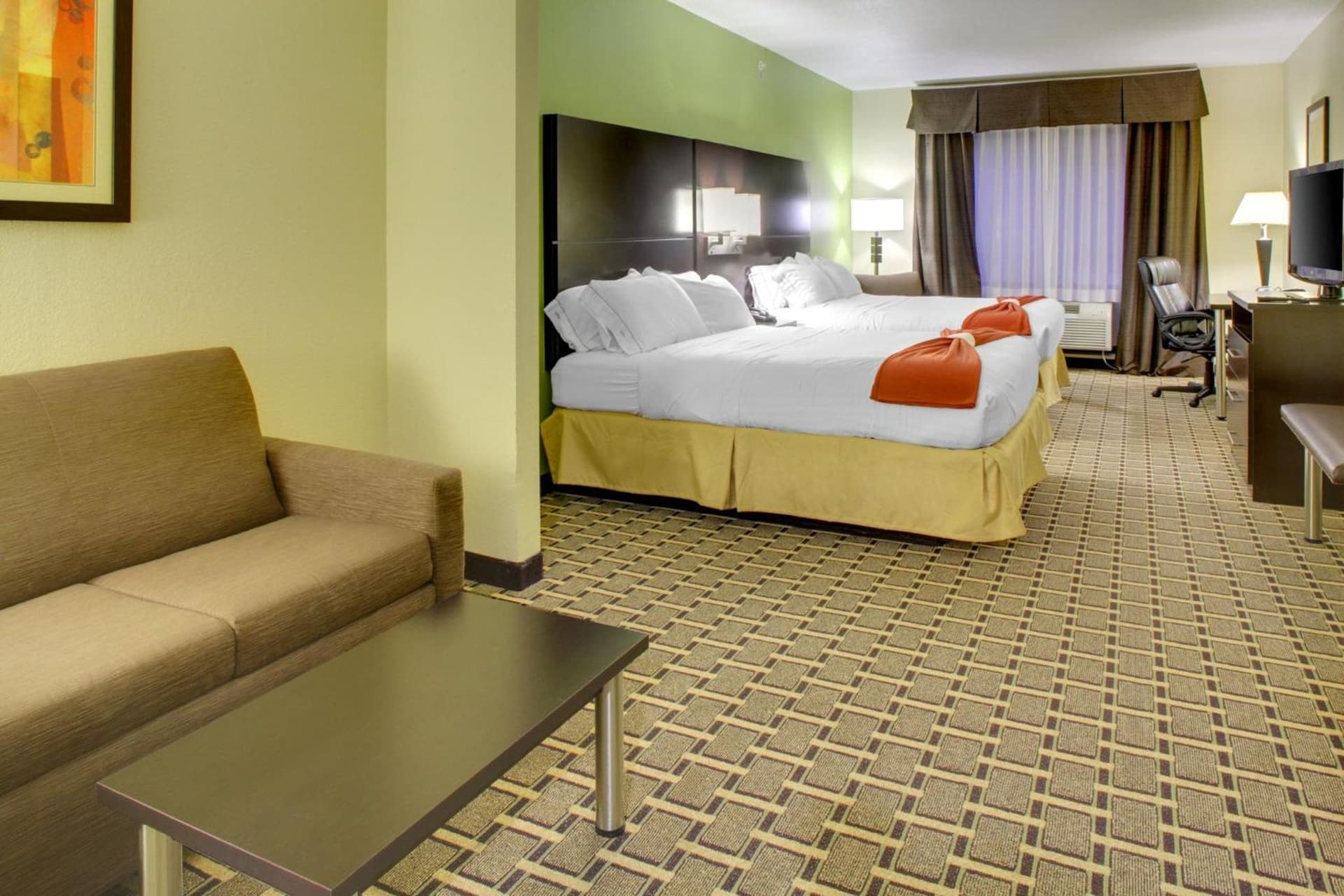Holiday Inn Express & Suites Cross Lanes by IHG gallery photo in Cross Lanes, WV — image 41