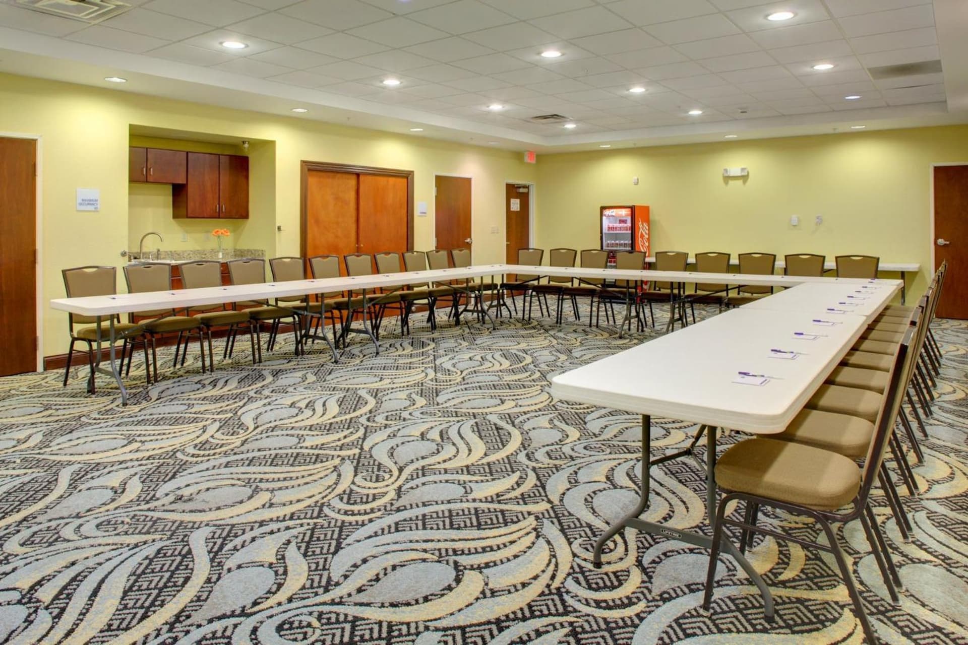 Holiday Inn Express & Suites Cross Lanes by IHG gallery photo in Cross Lanes, WV — image 43