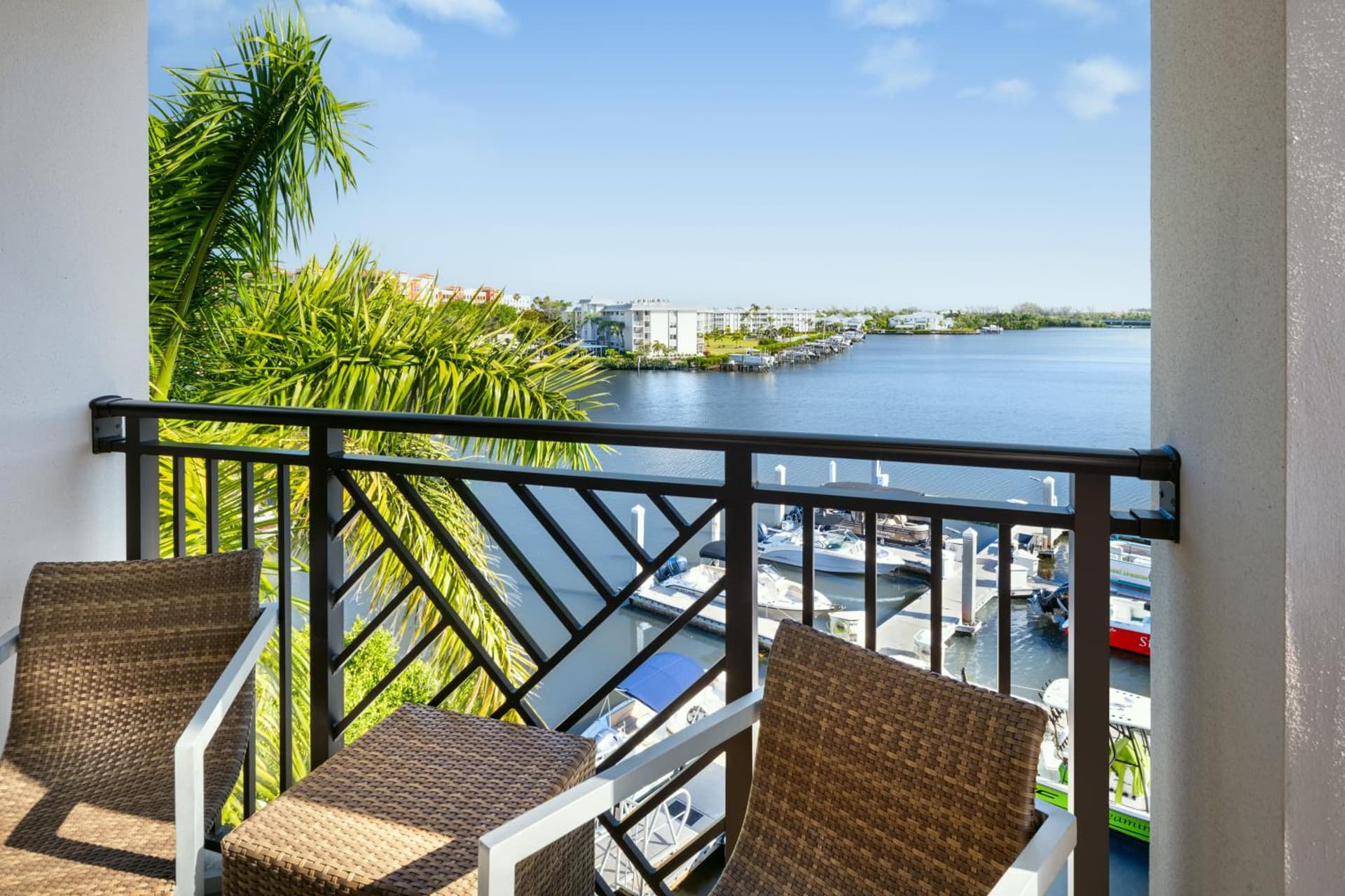 Hyatt House Naples 5th Avenue gallery photo in Naples, FL — image 43