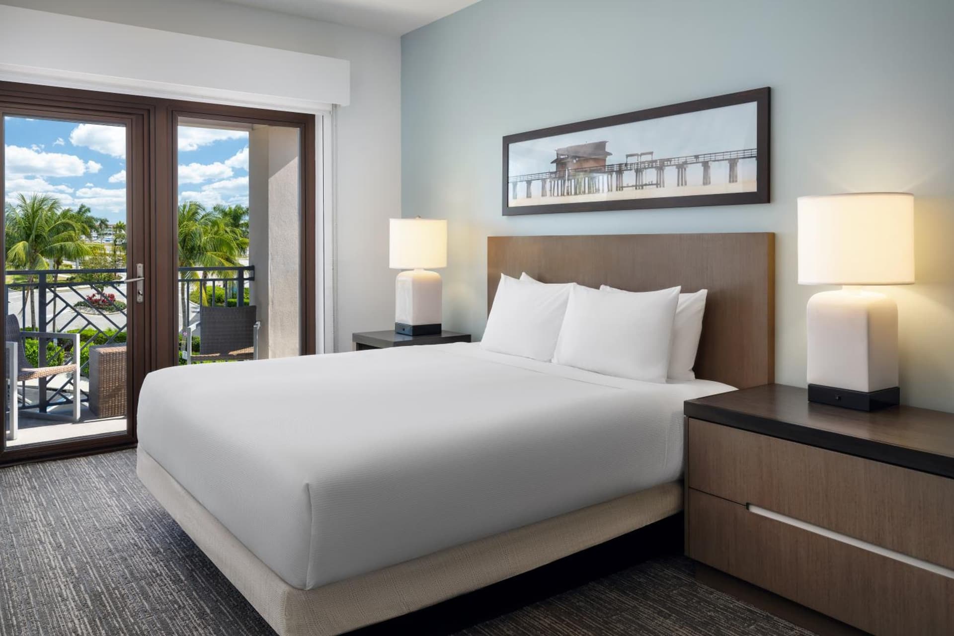 Hyatt House Naples 5th Avenue gallery photo in Naples, FL — image 35