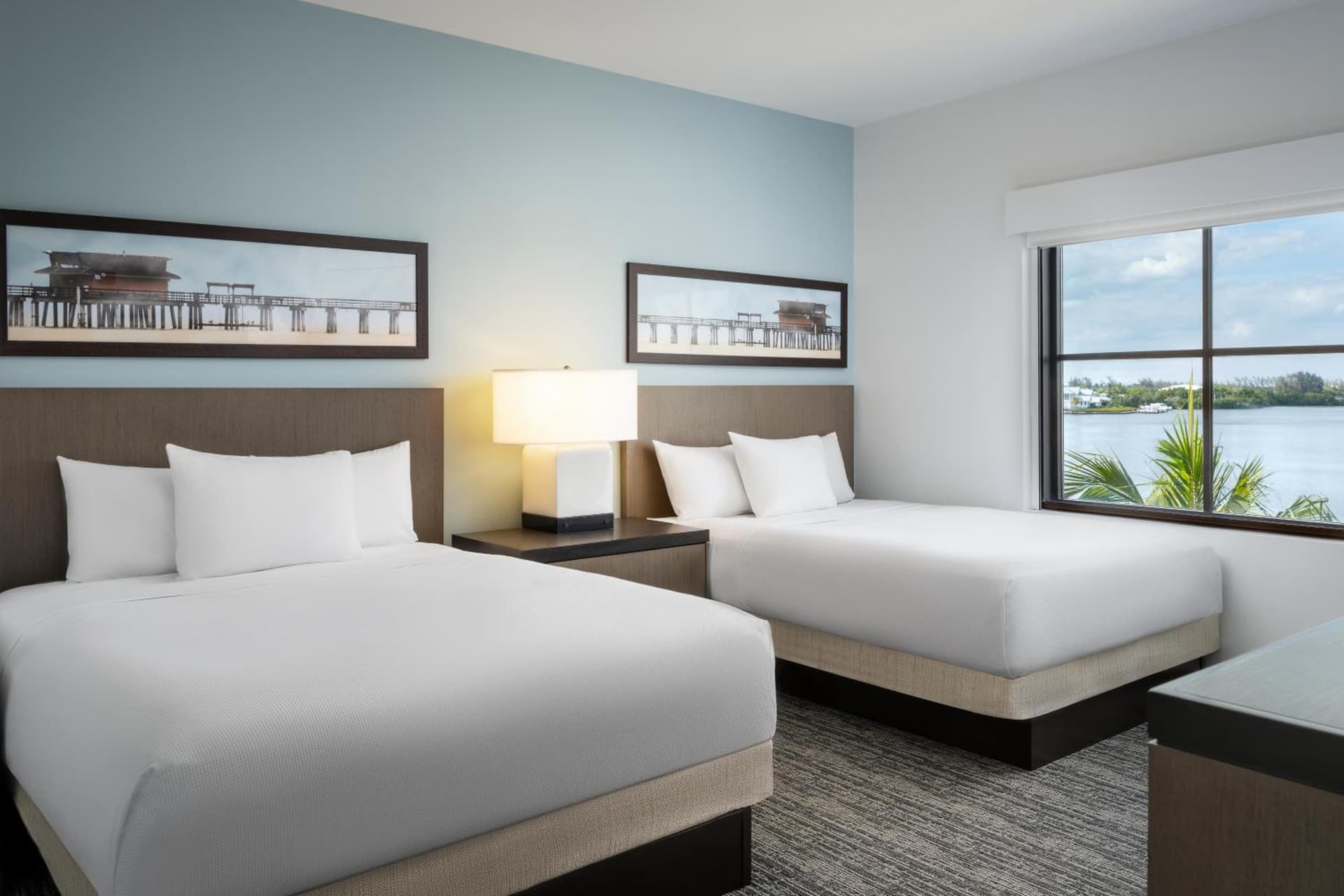 Hyatt House Naples 5th Avenue gallery photo in Naples, FL — image 29