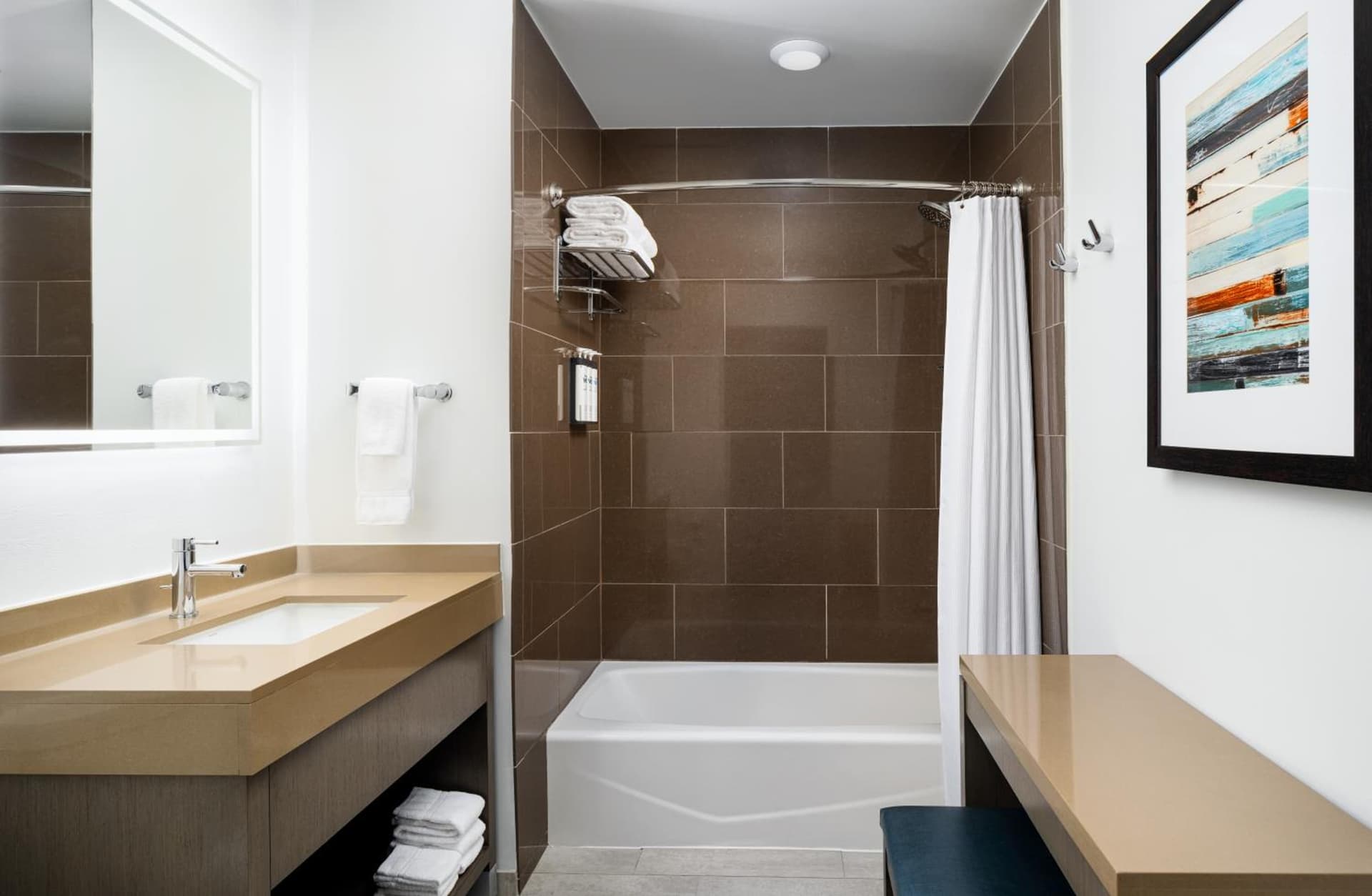 Hyatt House Naples 5th Avenue gallery photo in Naples, FL — image 27