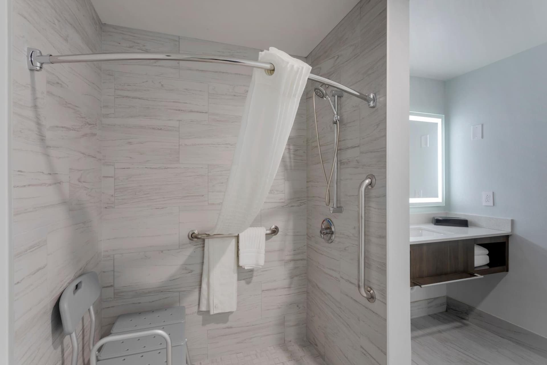 Comfort Suites Mt Juliet-Nashville Area gallery photo in Mount Juliet, TN — image 20
