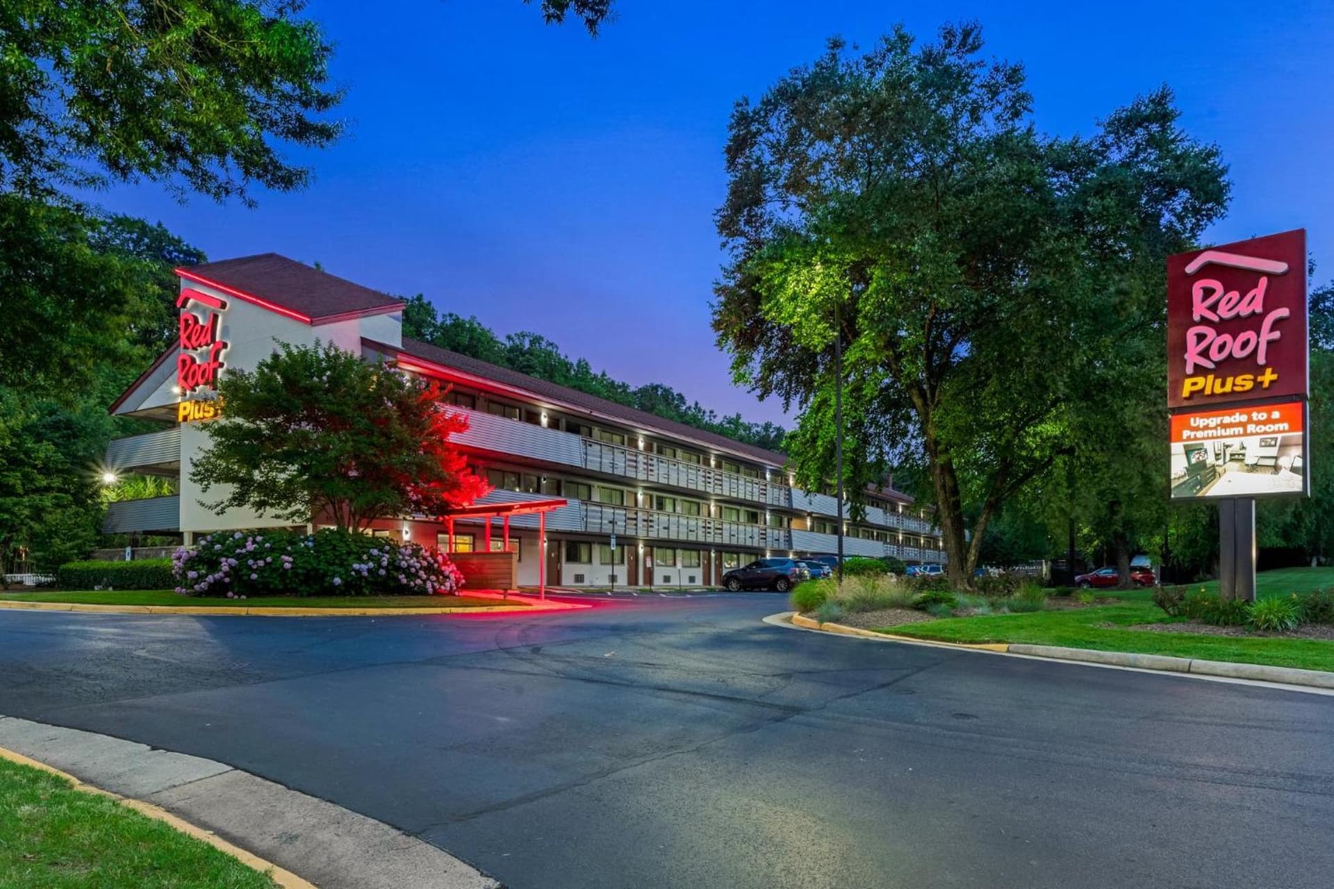 Red Roof Inn PLUS+ Washington DC - Alexandria gallery photo in Alexandria, VA — image 25