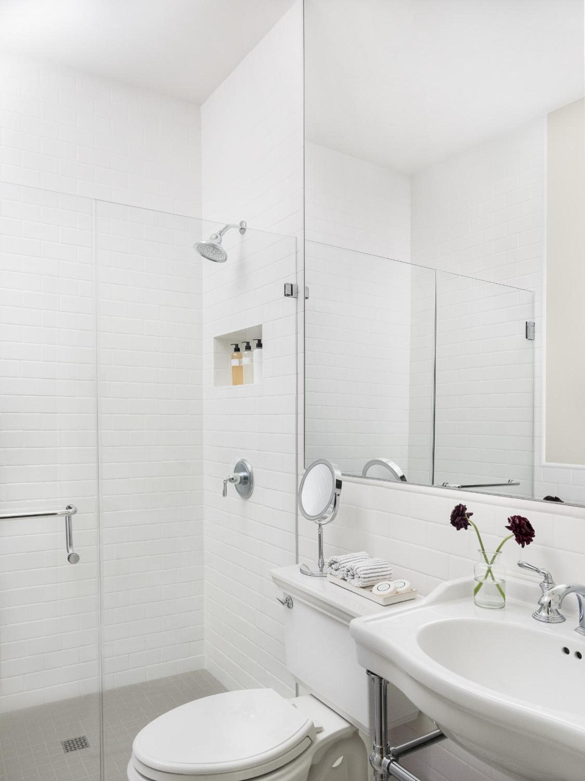 1313 West Luxury Boutique Hotel interior in Annapolis, MD — gallery photo 2