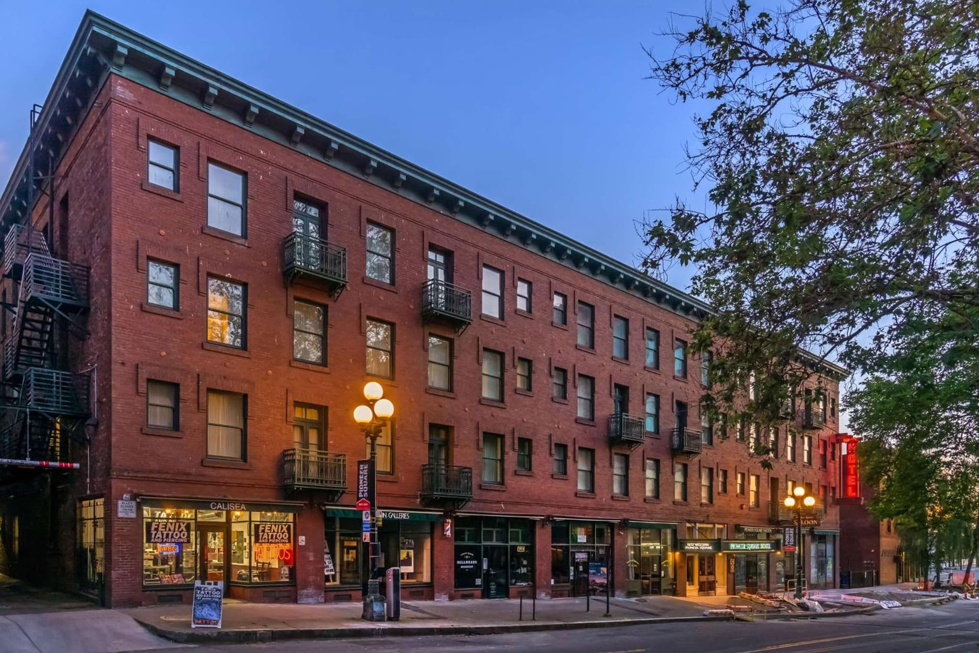 Best Western Plus Pioneer Square Hotel Downtown featured exterior or lobby in Seattle, WA — similar hotel