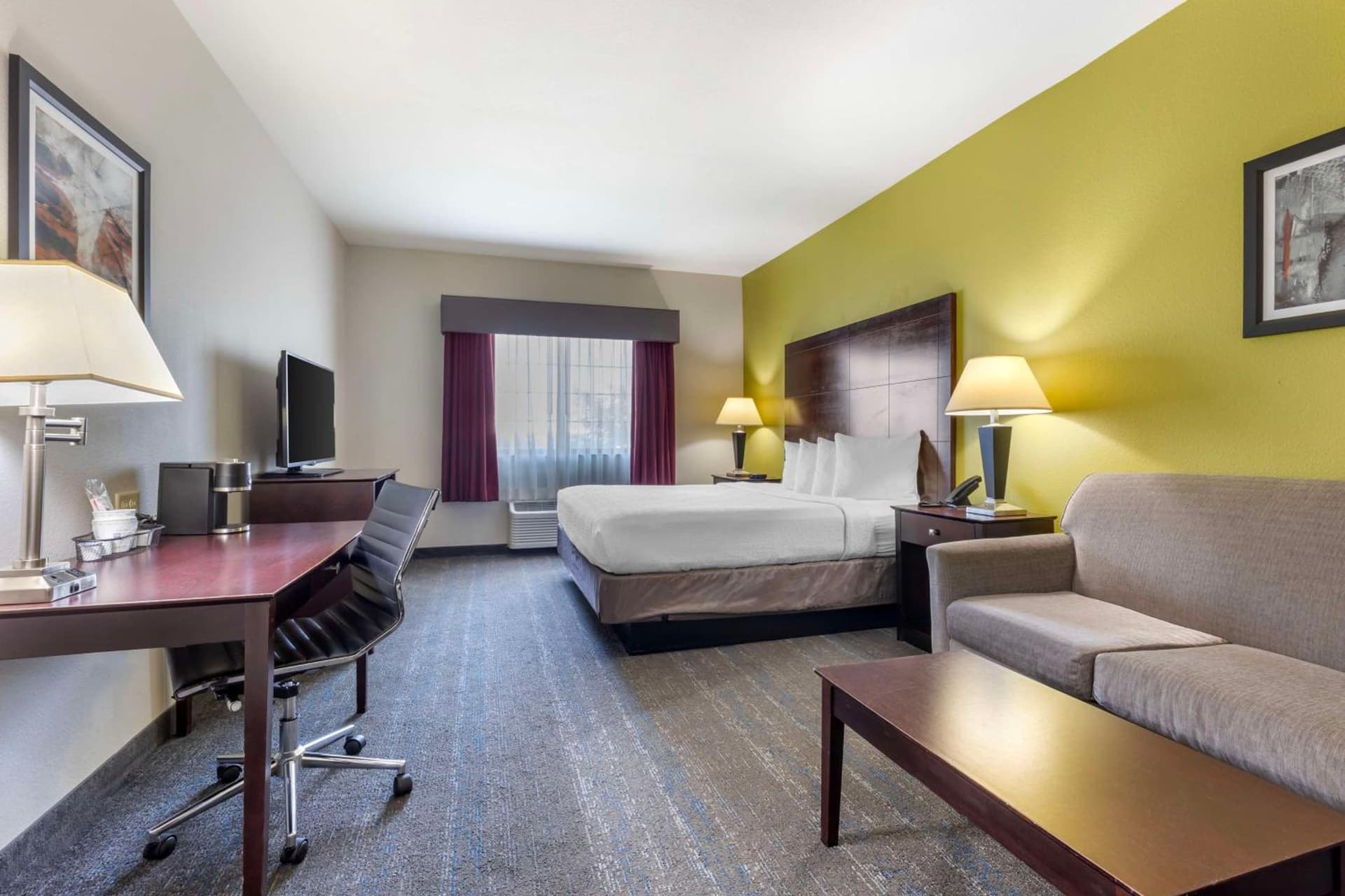 Best Western Plus Mansfield Inn & Suites gallery photo in Mansfield, TX — image 5