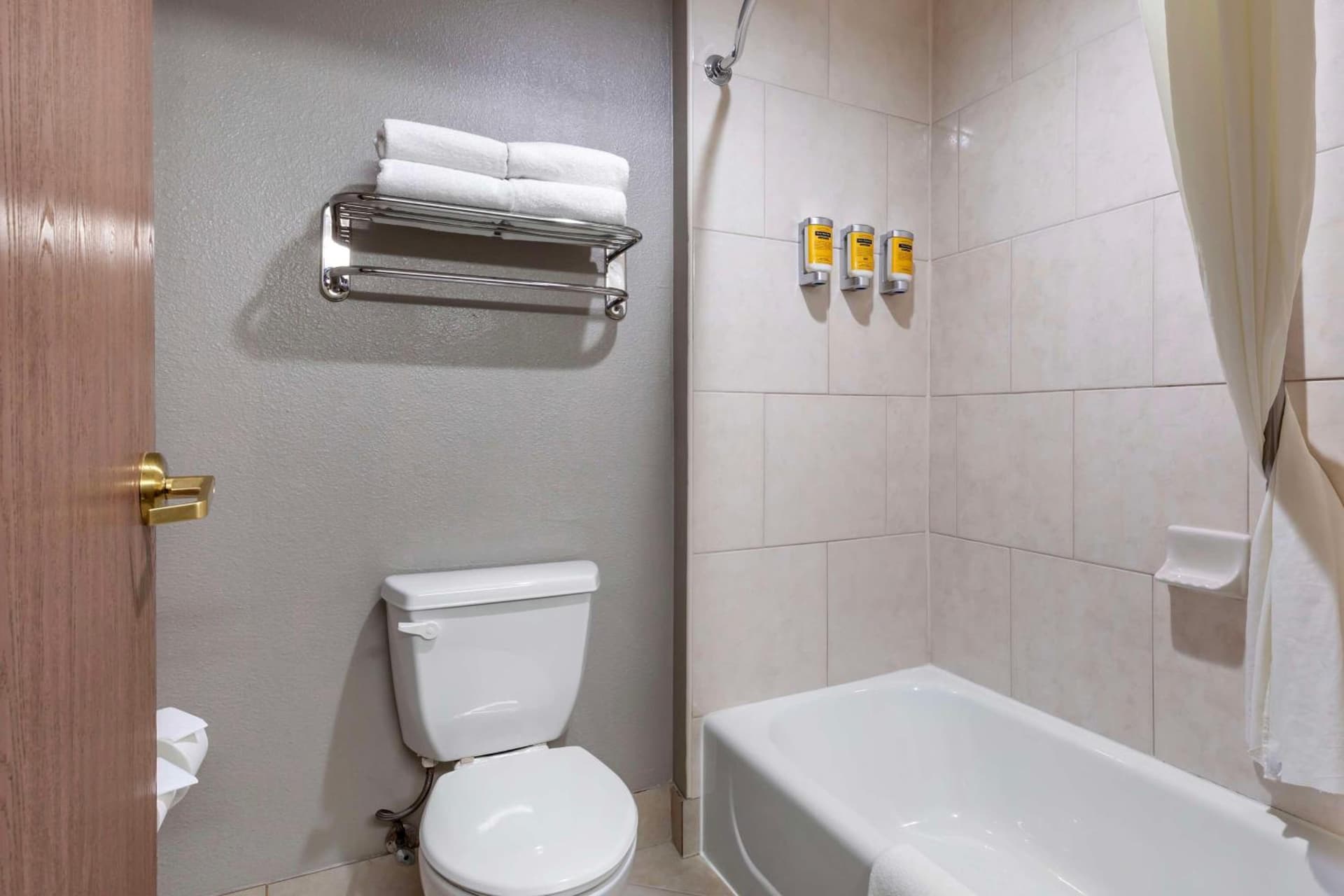 Best Western Plus Mansfield Inn & Suites gallery photo in Mansfield, TX — image 54