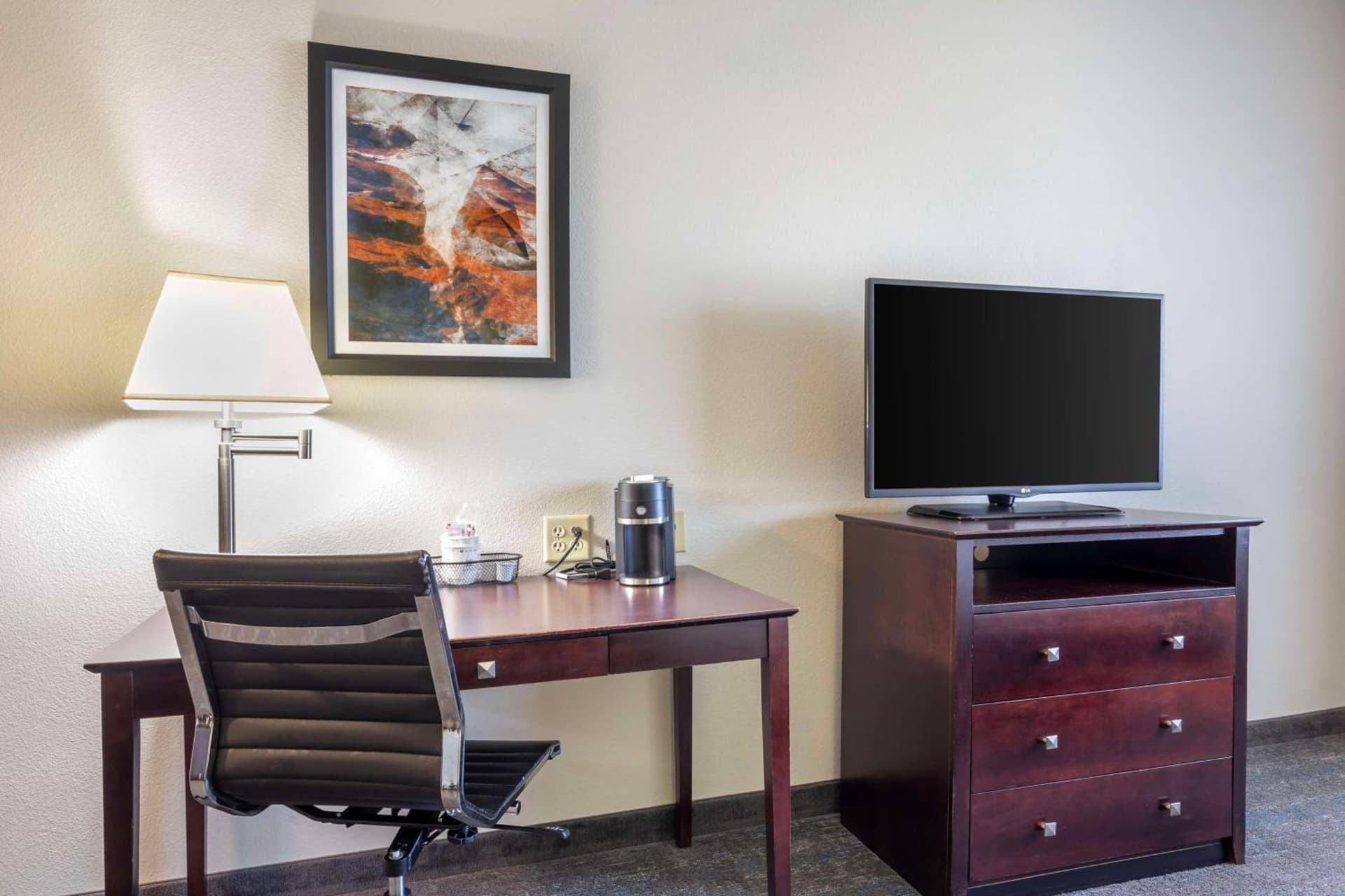 Best Western Plus Mansfield Inn & Suites gallery photo in Mansfield, TX — image 41