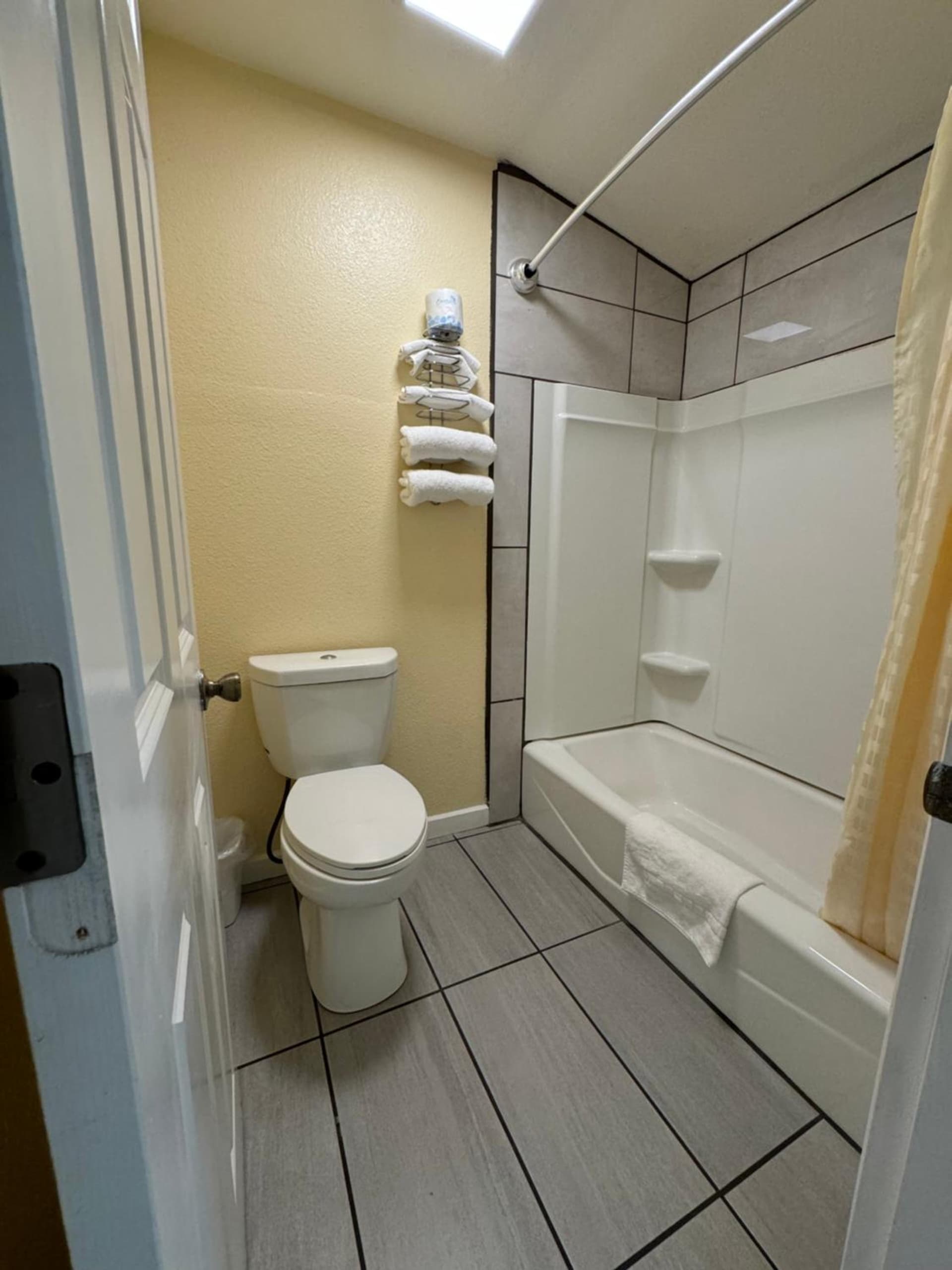 Relax Inn of Medford gallery photo in Medford, OR — image 29