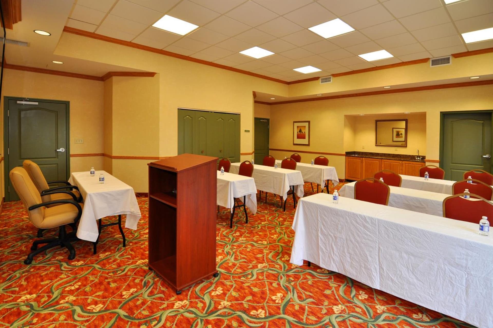 Country Inn & Suites by Radisson, Pensacola West, FL gallery photo in Pensacola, FL — image 9