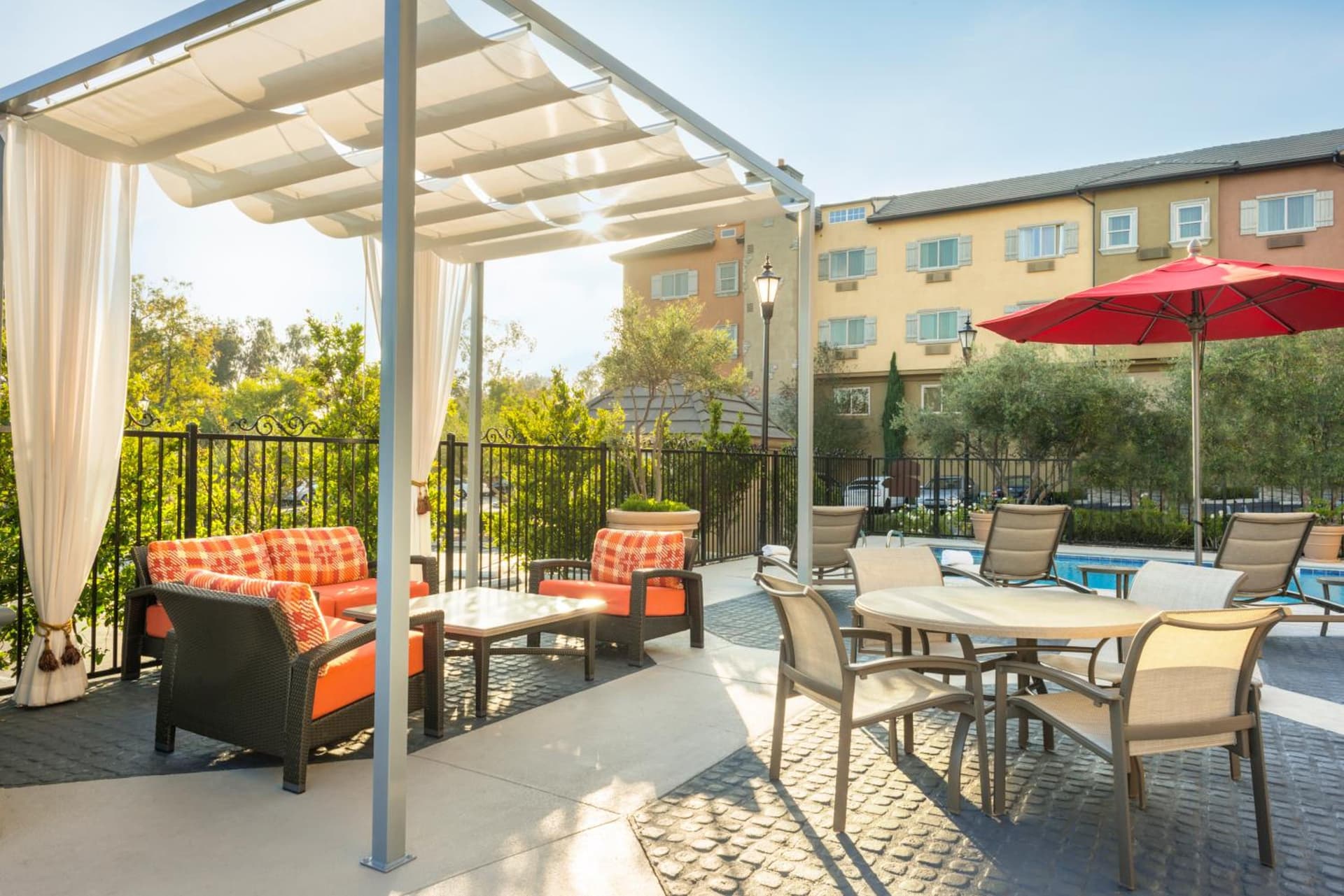 Ayres Hotel Costa Mesa Newport Beach gallery photo in Costa Mesa, CA — image 8