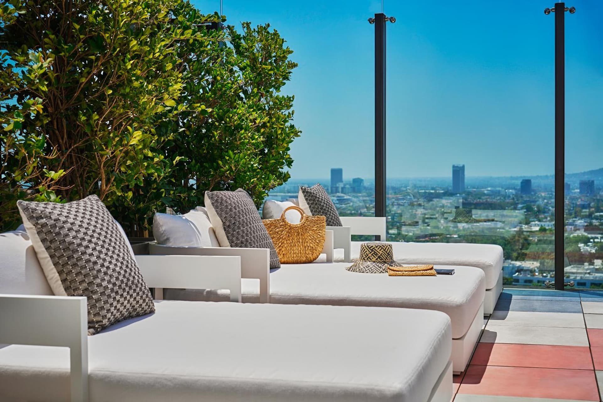 The Sun Rose West Hollywood gallery photo in Los Angeles, CA — image 32