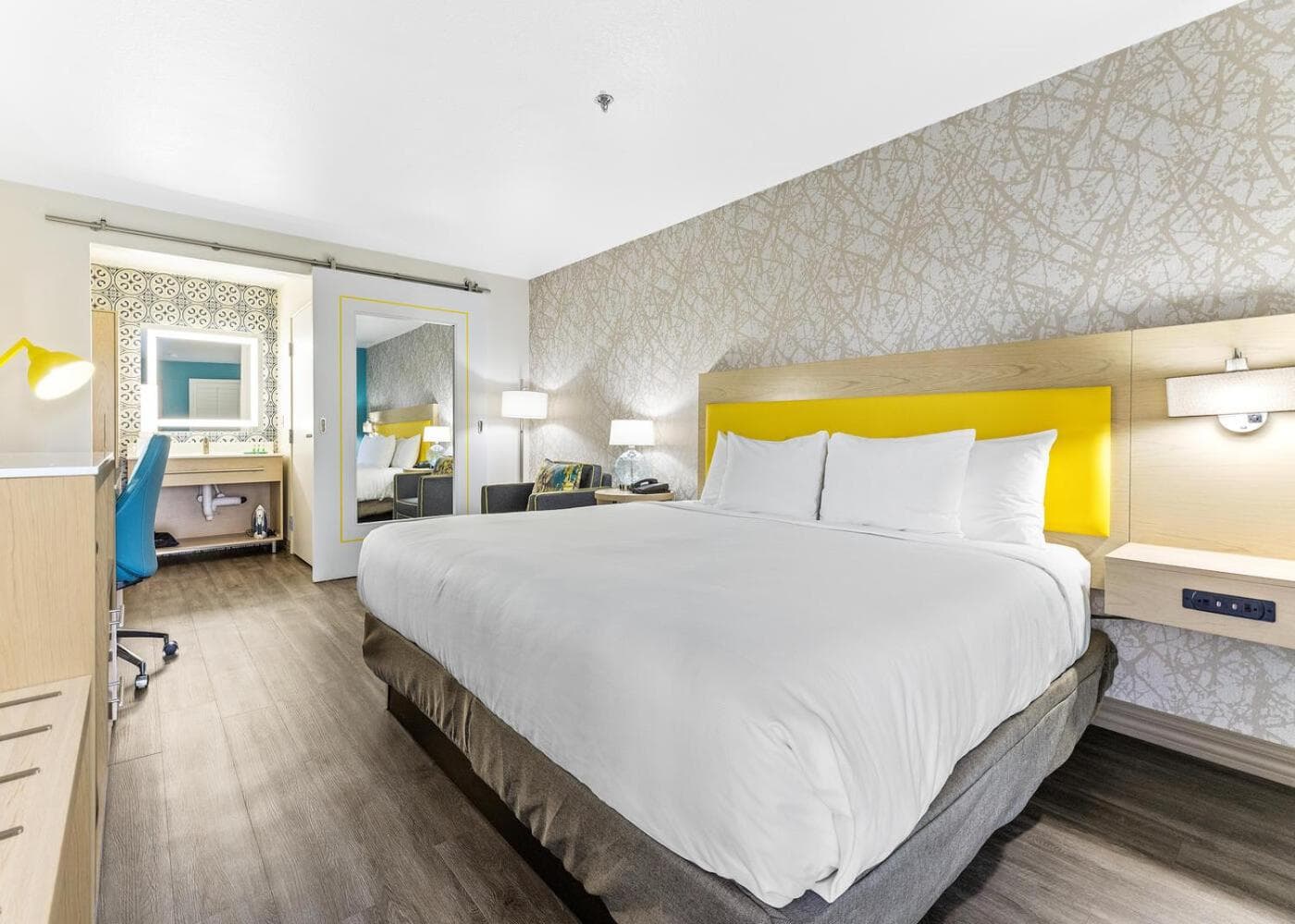 Hillstone Inn Tulare, an Ascend Collection Hotel gallery photo in Tulare, CA — image 52