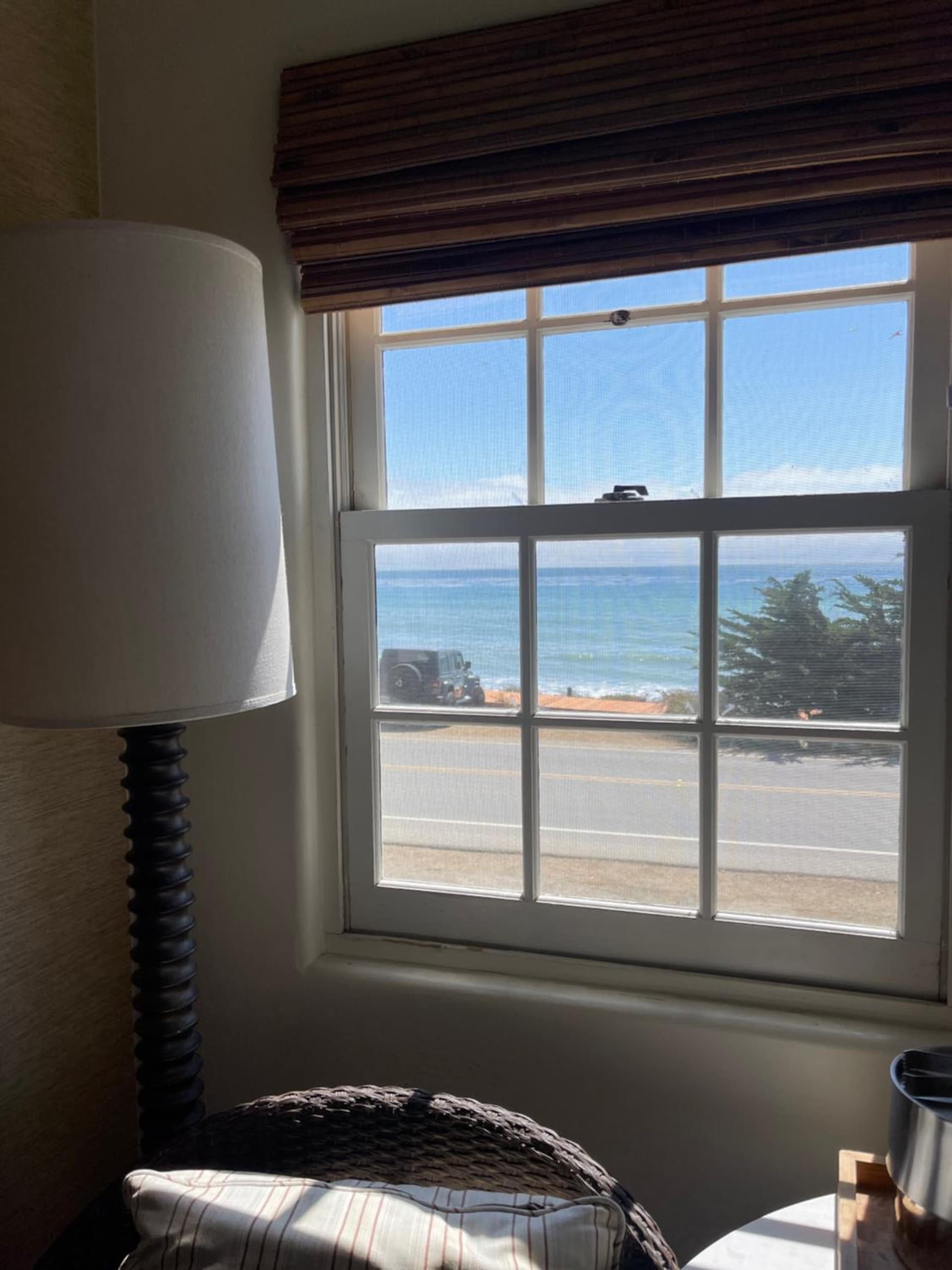 Fogcatcher Inn interior in Cambria, CA — gallery photo 2