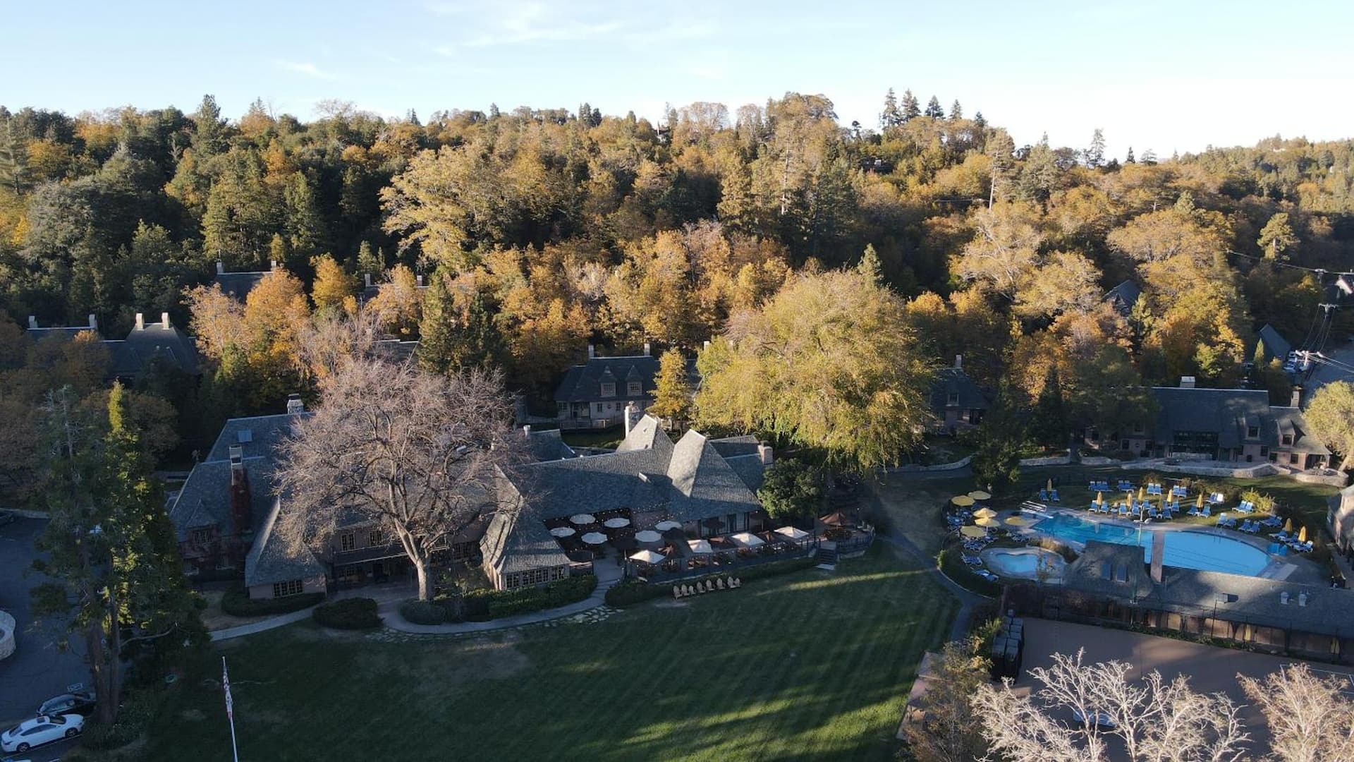 UCLA Lake Arrowhead Lodge interior in Lake Arrowhead, CA — gallery photo 2