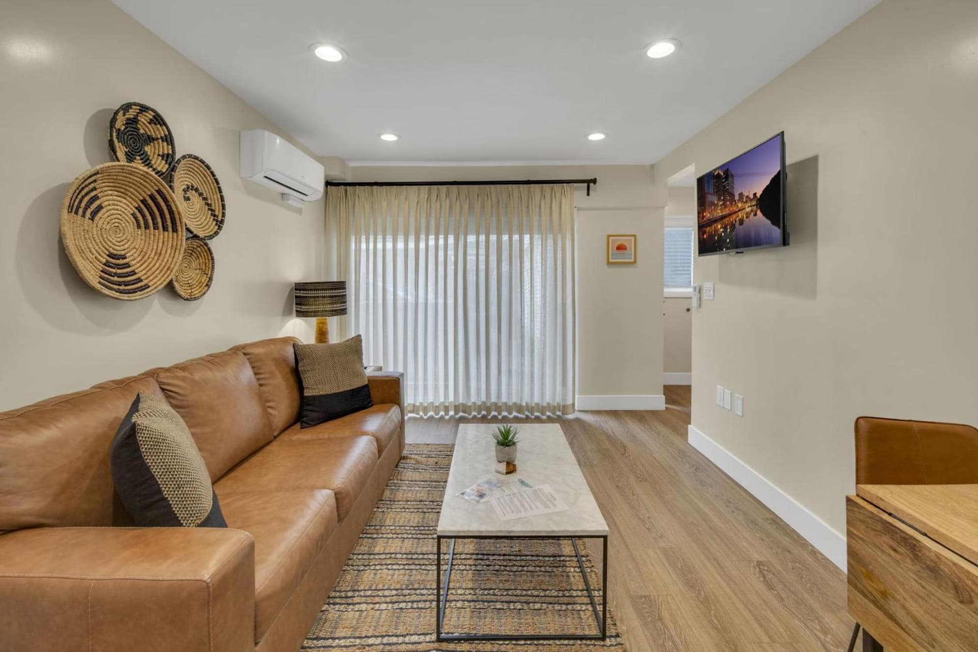The Marbella gallery photo in Oceanside, CA — image 102