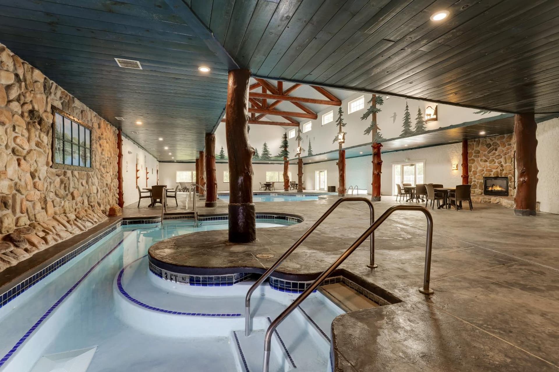 Stoney Creek Hotel La Crosse - Onalaska gallery photo in Onalaska, WI — image 4