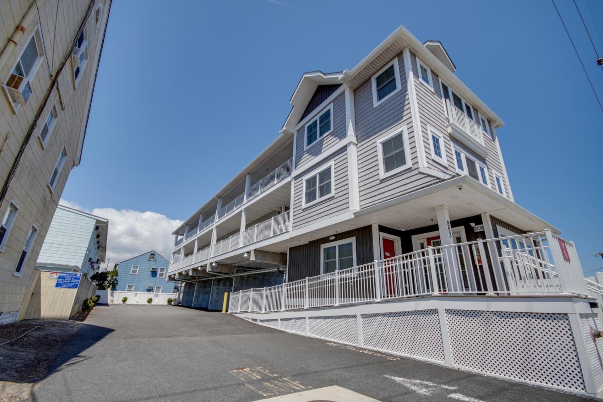 Ocean Lodge Hotel North interior in Ocean City, MD — gallery photo 2