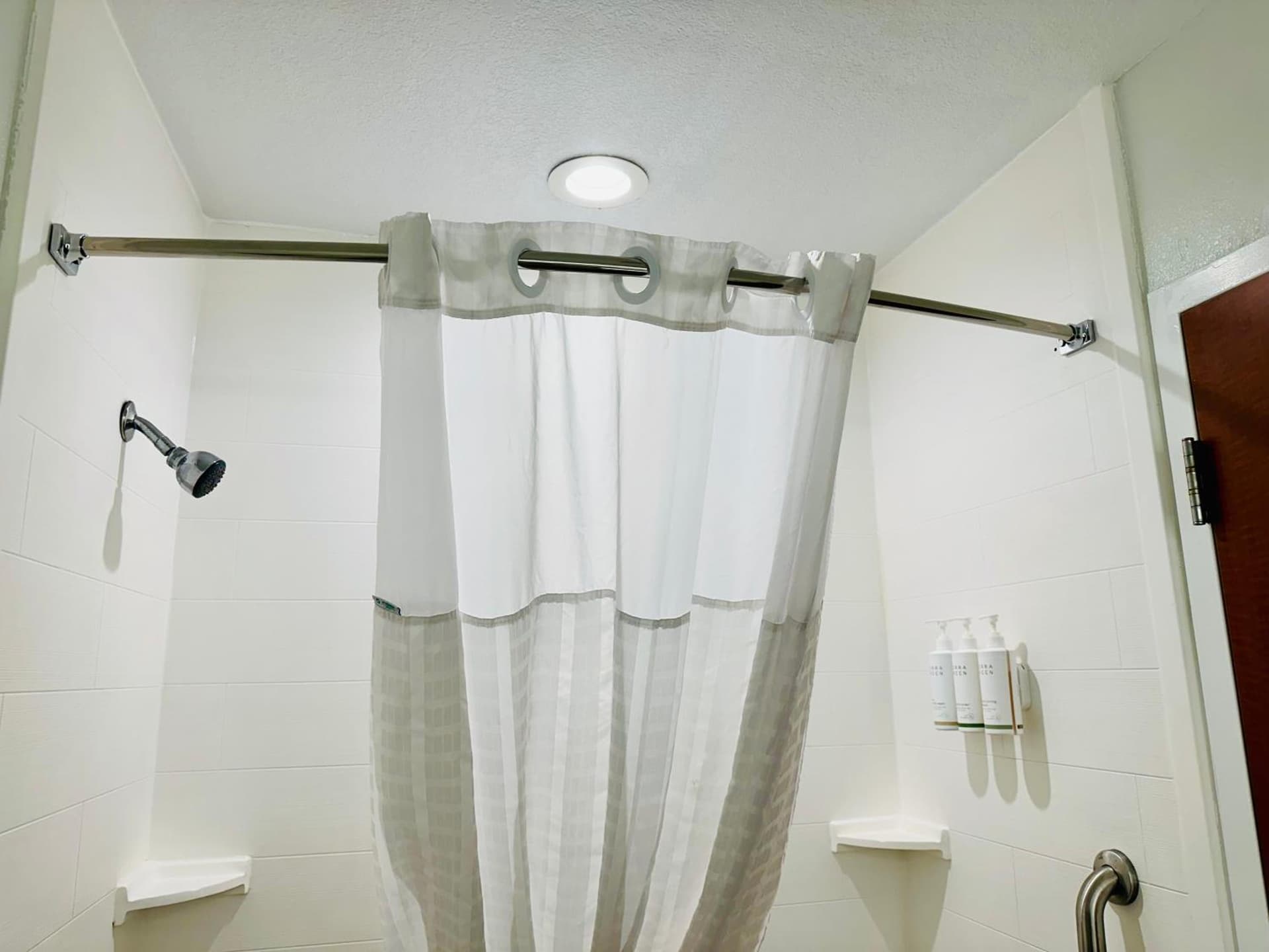 Days Inn & Suites by Wyndham Lakeland gallery photo in Lakeland, FL — image 74