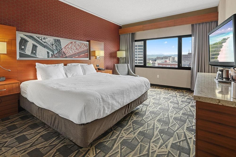 Radisson Hotel La Crosse gallery photo in La Crosse, WI — image 25