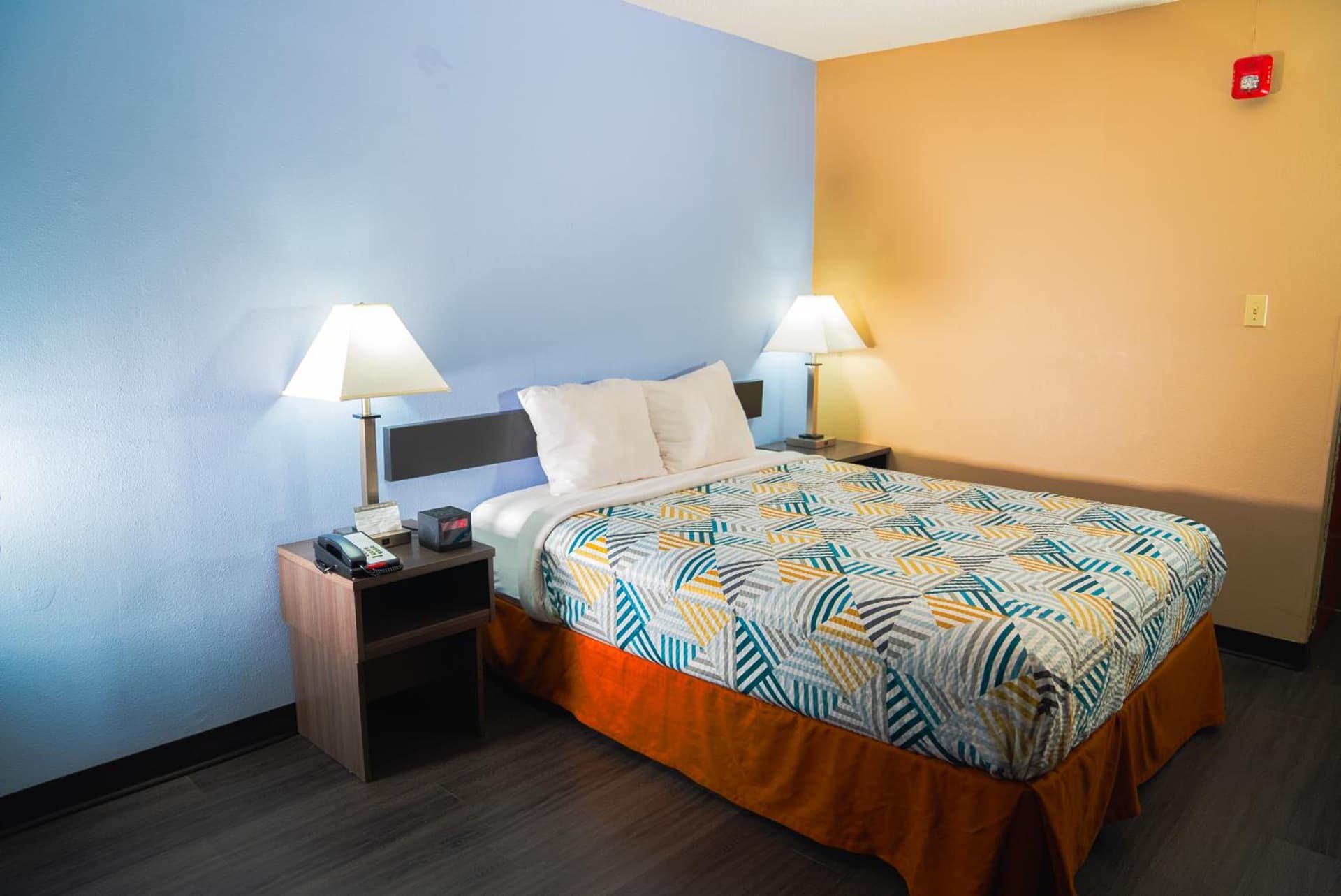 Motel 6 Litchfield, IL property views in Litchfield, IL — gallery photo 3