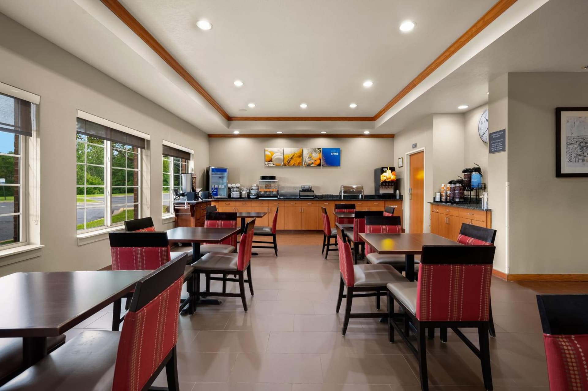 Comfort Inn & Suites Fenton gallery photo in Fenton, MI — image 5
