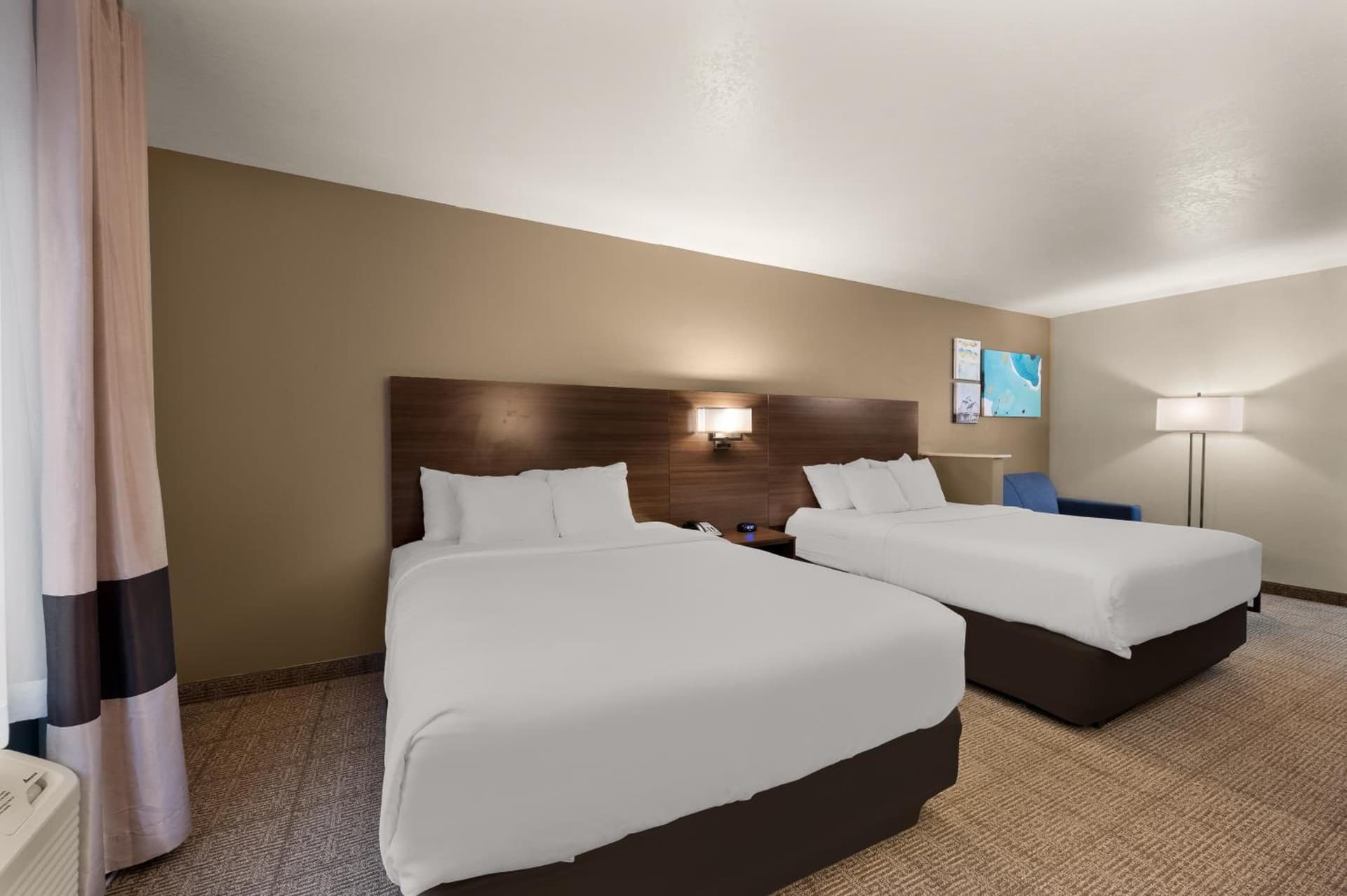 Comfort Inn & Suites Fenton gallery photo in Fenton, MI — image 16