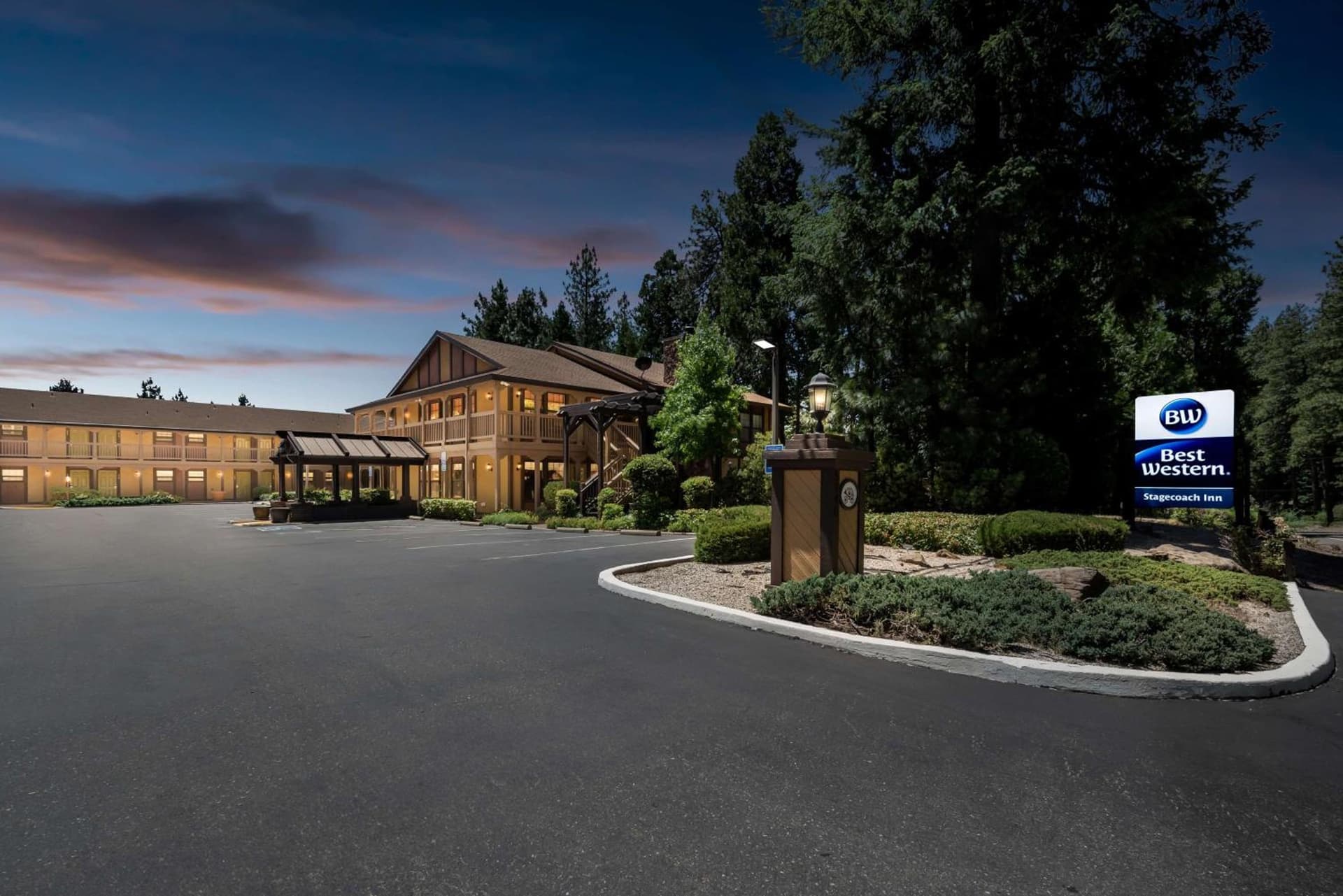 Best Western Stagecoach Inn featured exterior or lobby in Pollock Pines, CA — similar hotel