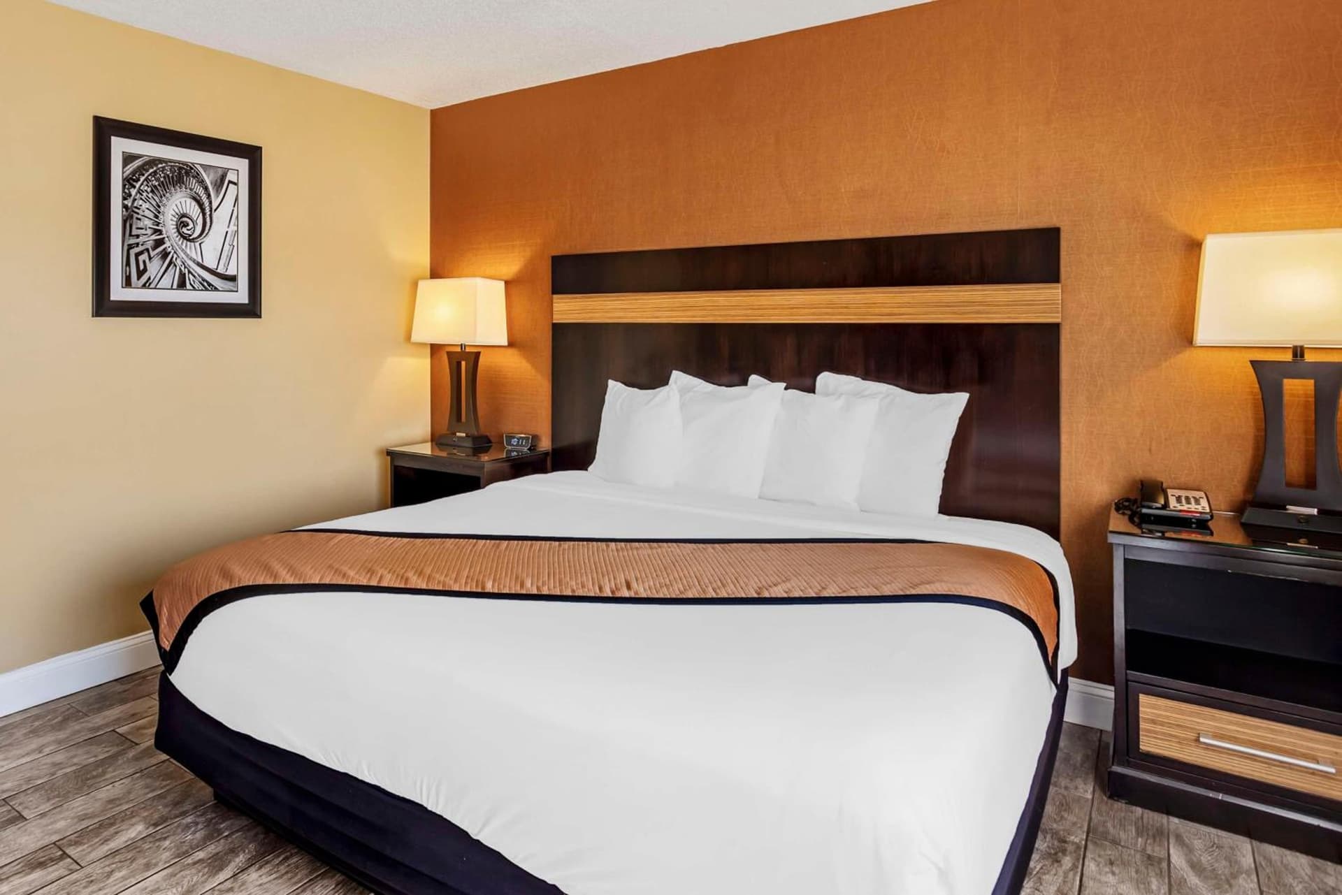 Aiden by Best Western Newark Airport gallery photo in Newark, NJ — image 11