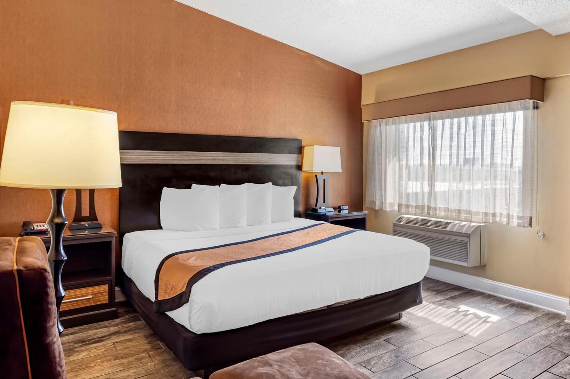 Aiden by Best Western Newark Airport gallery photo in Newark, NJ — image 17