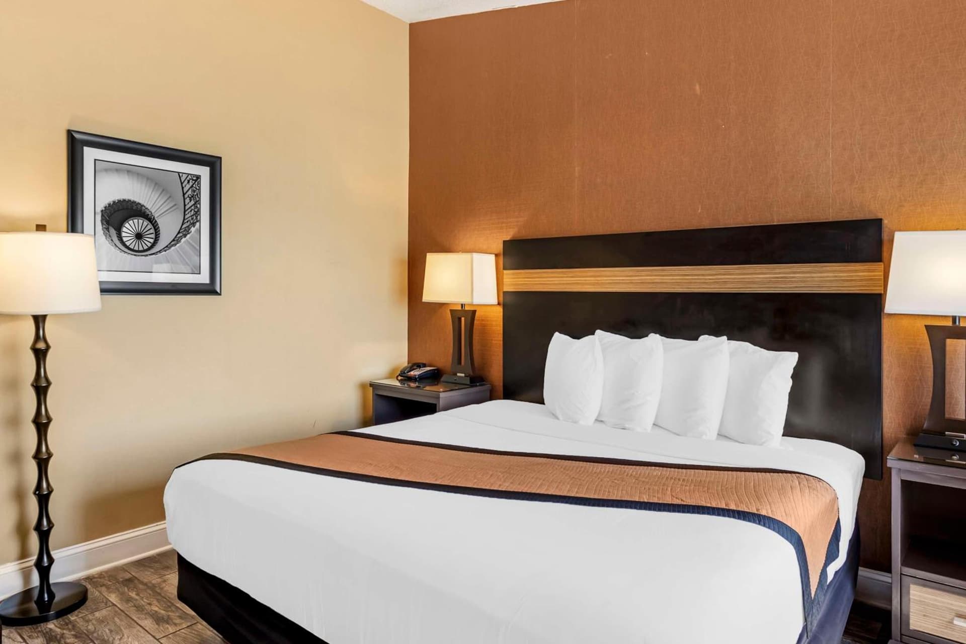 Aiden by Best Western Newark Airport gallery photo in Newark, NJ — image 4
