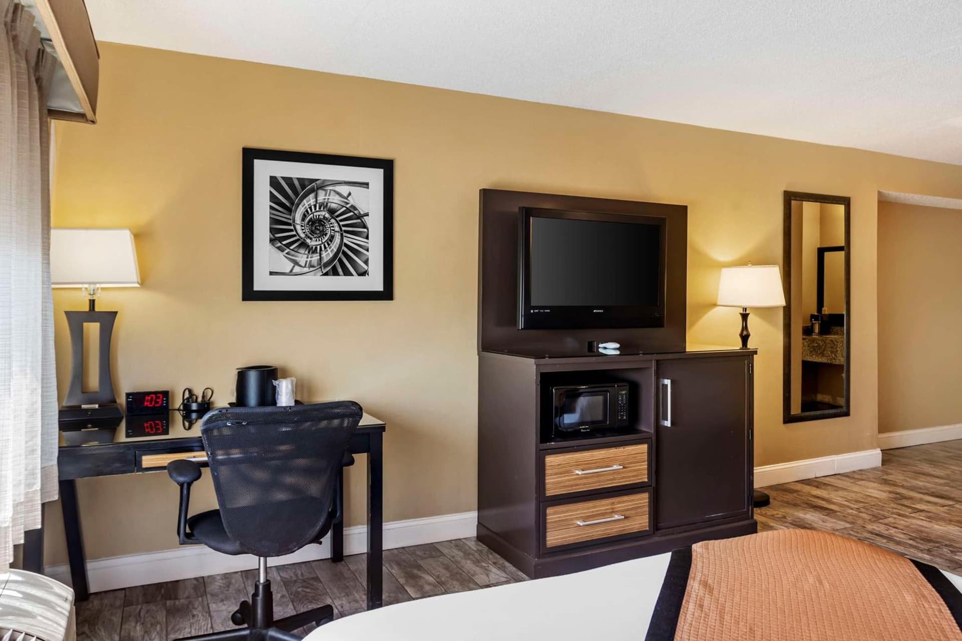 Aiden by Best Western Newark Airport gallery photo in Newark, NJ — image 14
