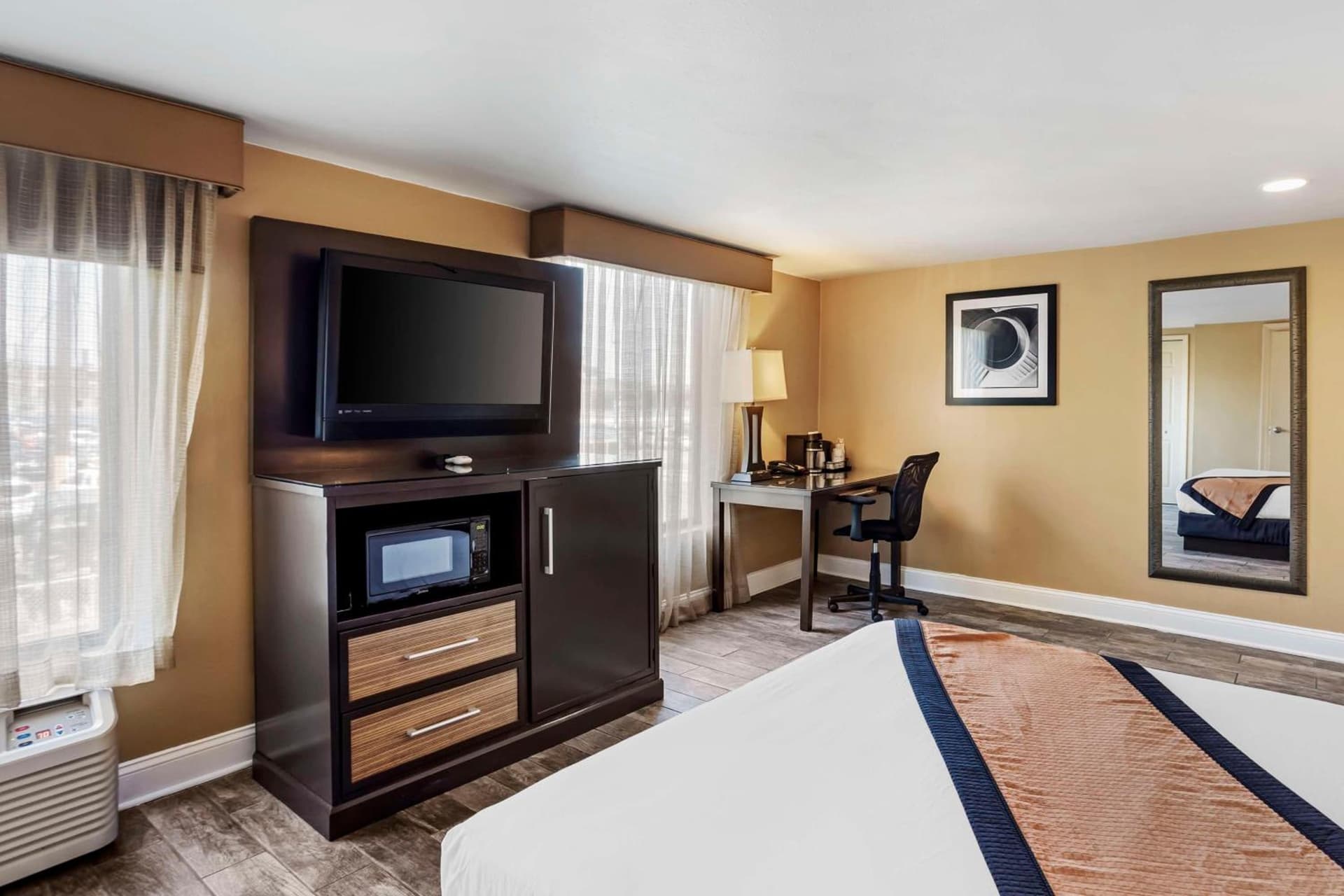 Aiden by Best Western Newark Airport gallery photo in Newark, NJ — image 20