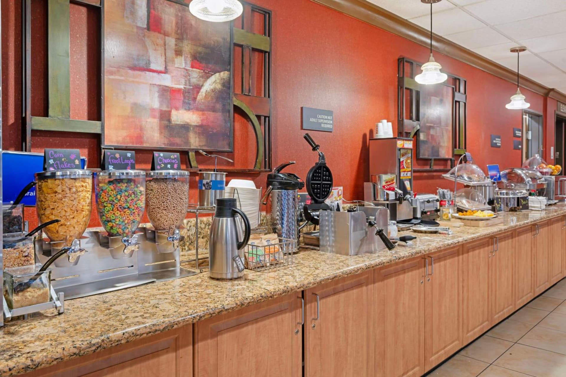 Best Western Cascade Inn & Suites gallery photo in Troutdale, OR — image 6