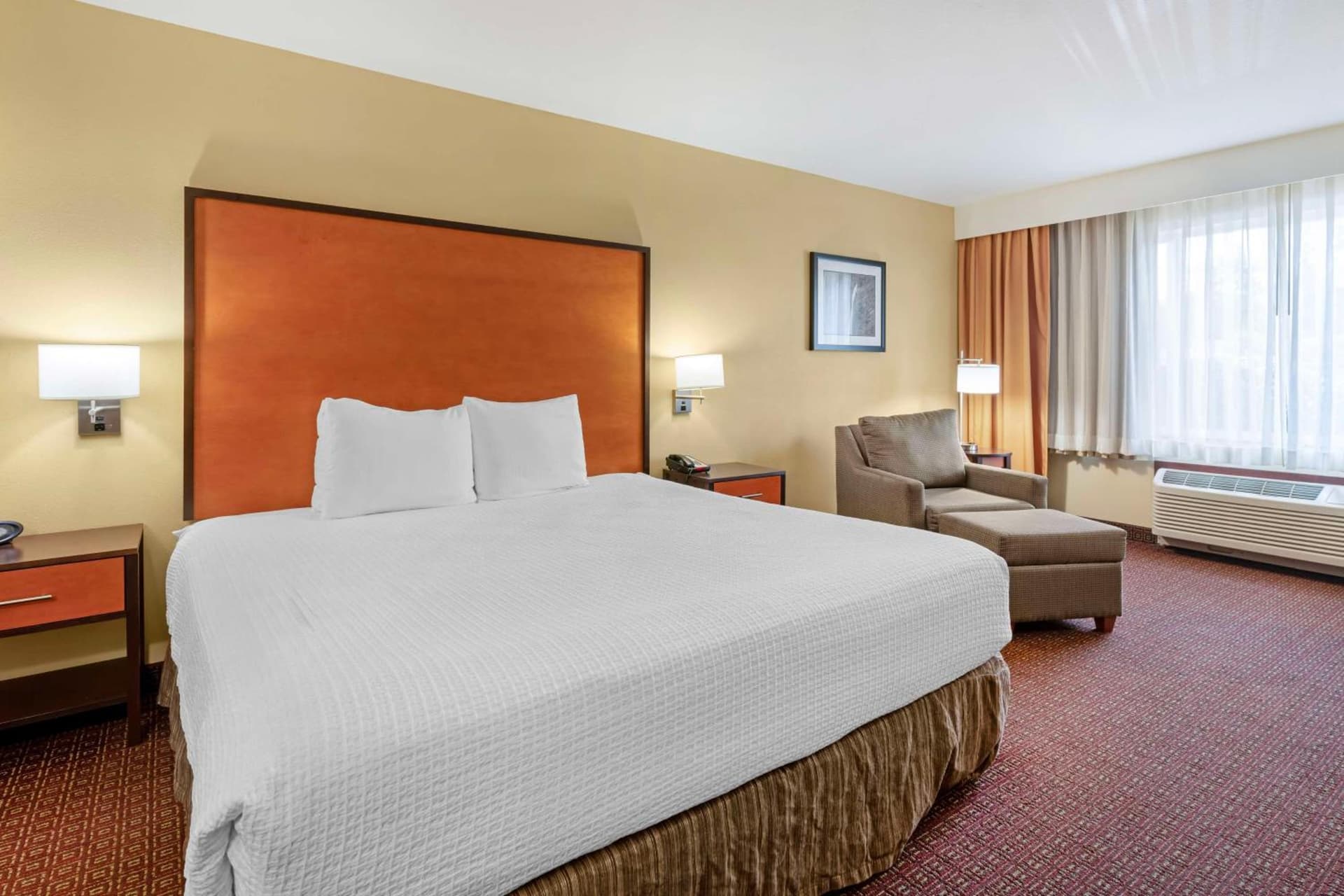 Best Western Cascade Inn & Suites gallery photo in Troutdale, OR — image 19