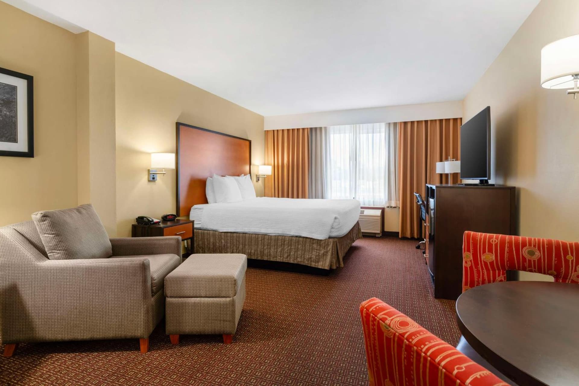 Best Western Cascade Inn & Suites gallery photo in Troutdale, OR — image 29