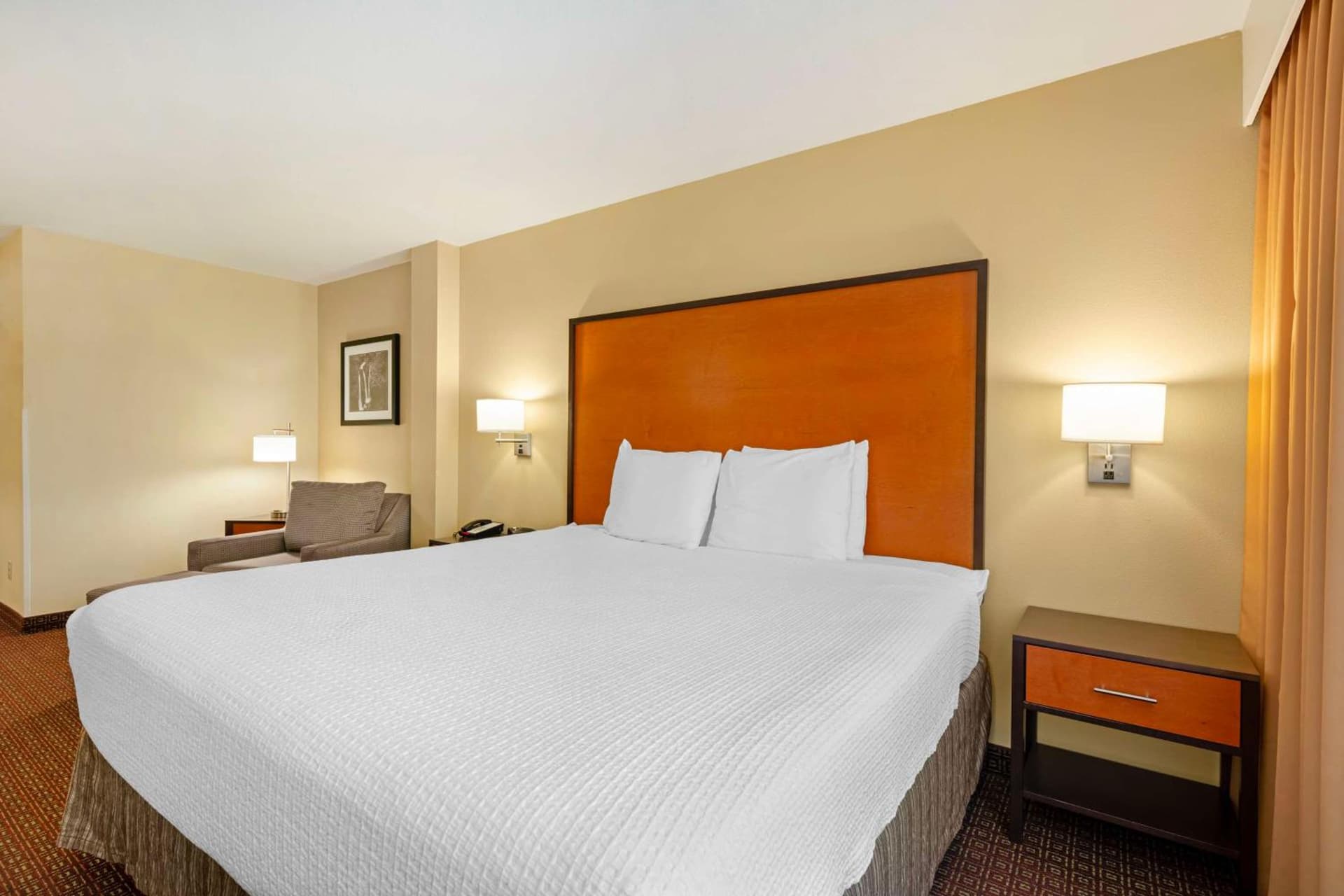 Best Western Cascade Inn & Suites gallery photo in Troutdale, OR — image 23