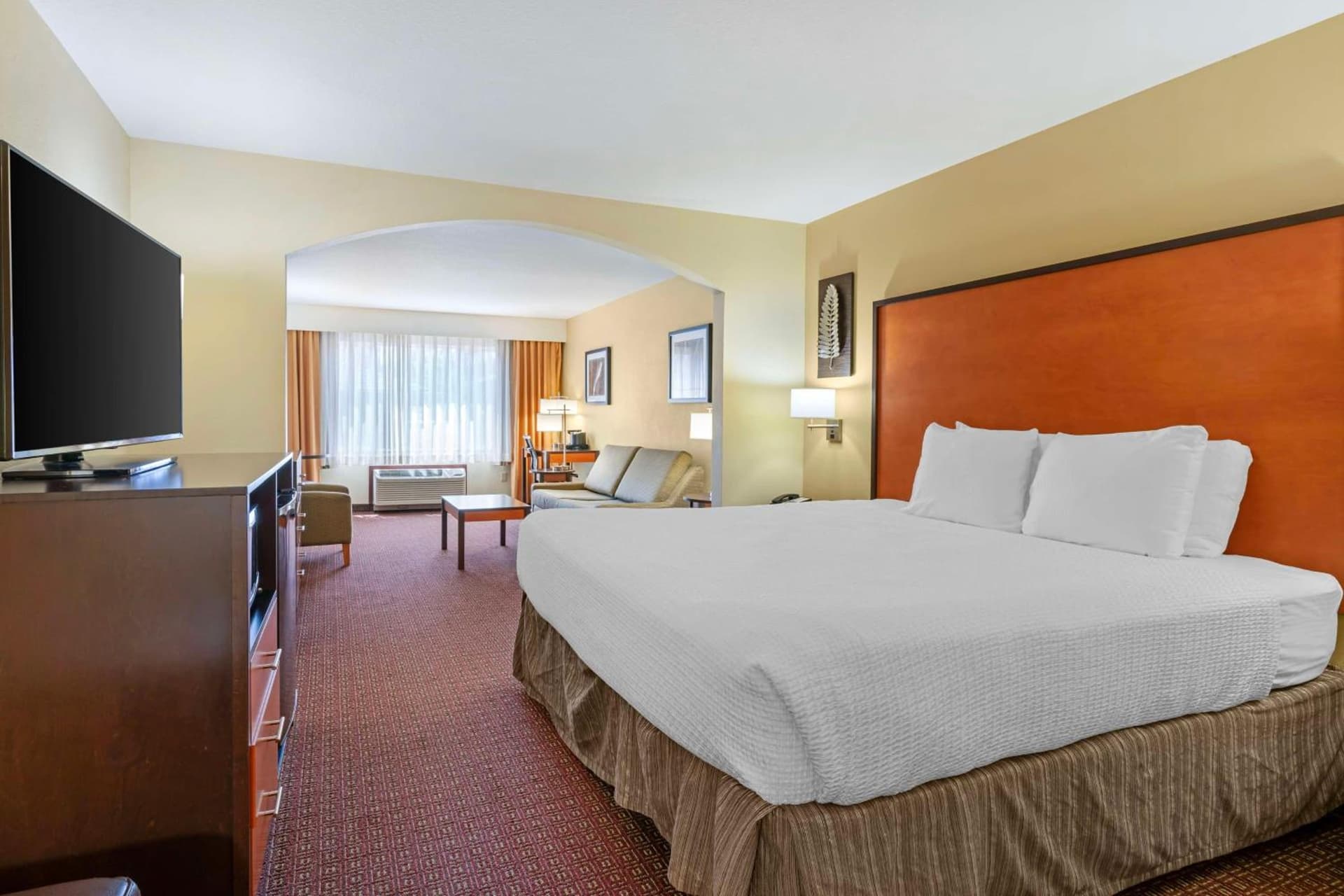 Best Western Cascade Inn & Suites gallery photo in Troutdale, OR — image 22