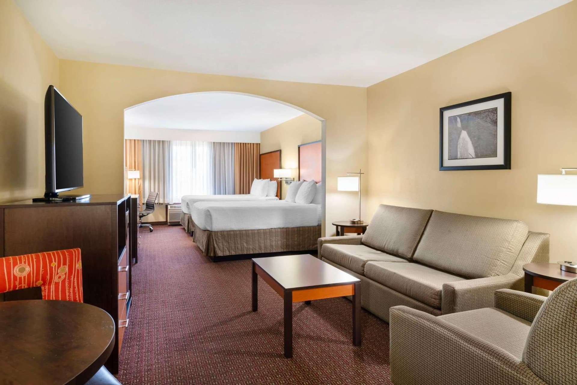 Best Western Cascade Inn & Suites gallery photo in Troutdale, OR — image 30