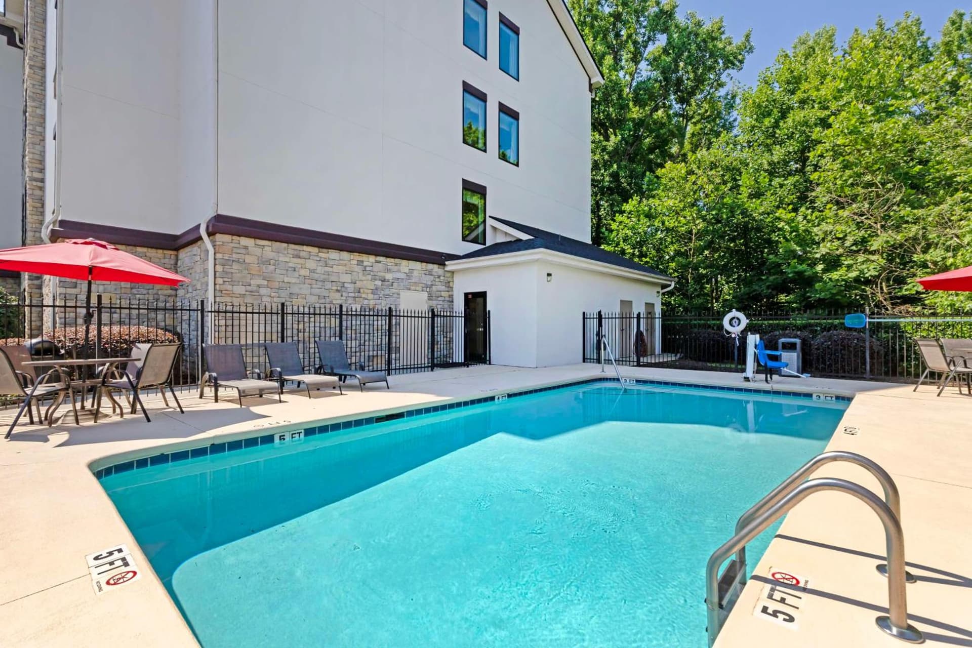 Best Western Plus Greenville South interior in Piedmont, SC — gallery photo 2