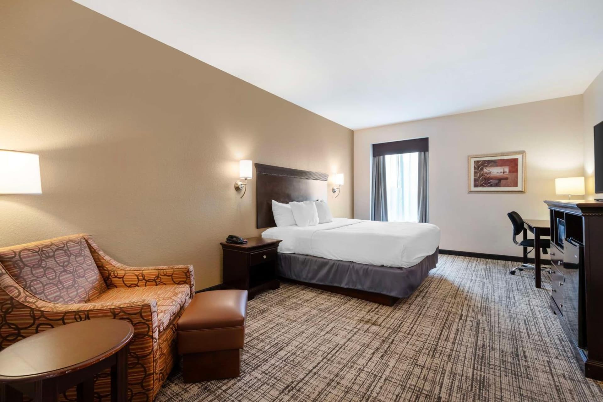 Best Western Plus Greenville South property views in Piedmont, SC — gallery photo 3