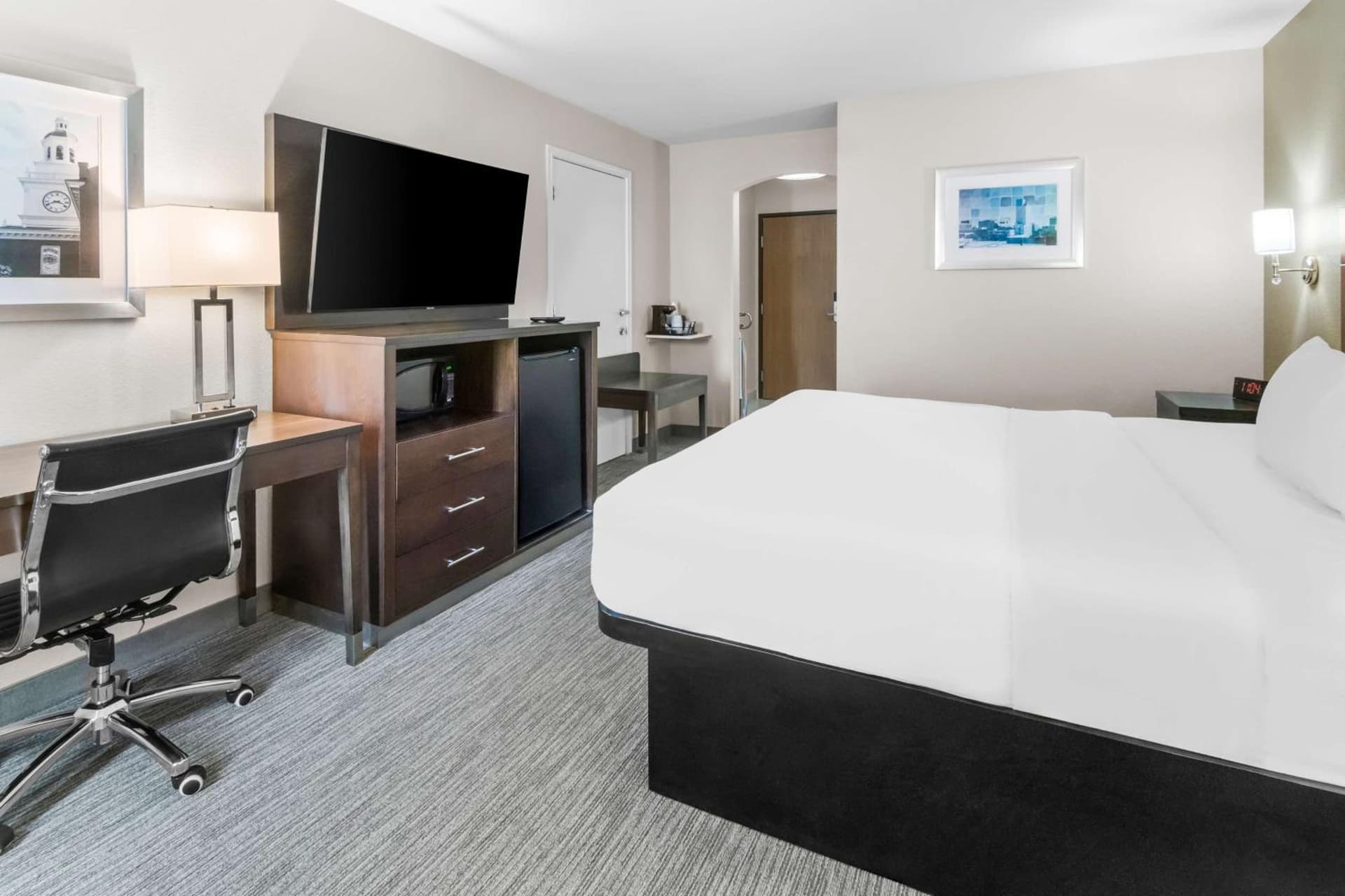 Best Western Abilene Inn & Suites interior in Abilene, TX — gallery photo 2