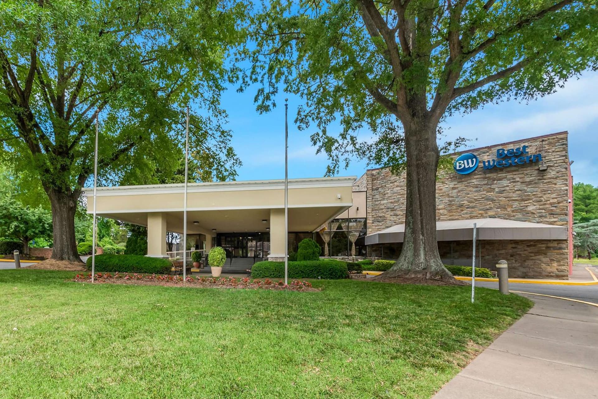 Best Western Fairfax City exterior or lobby in Fairfax, VA — main listing photo