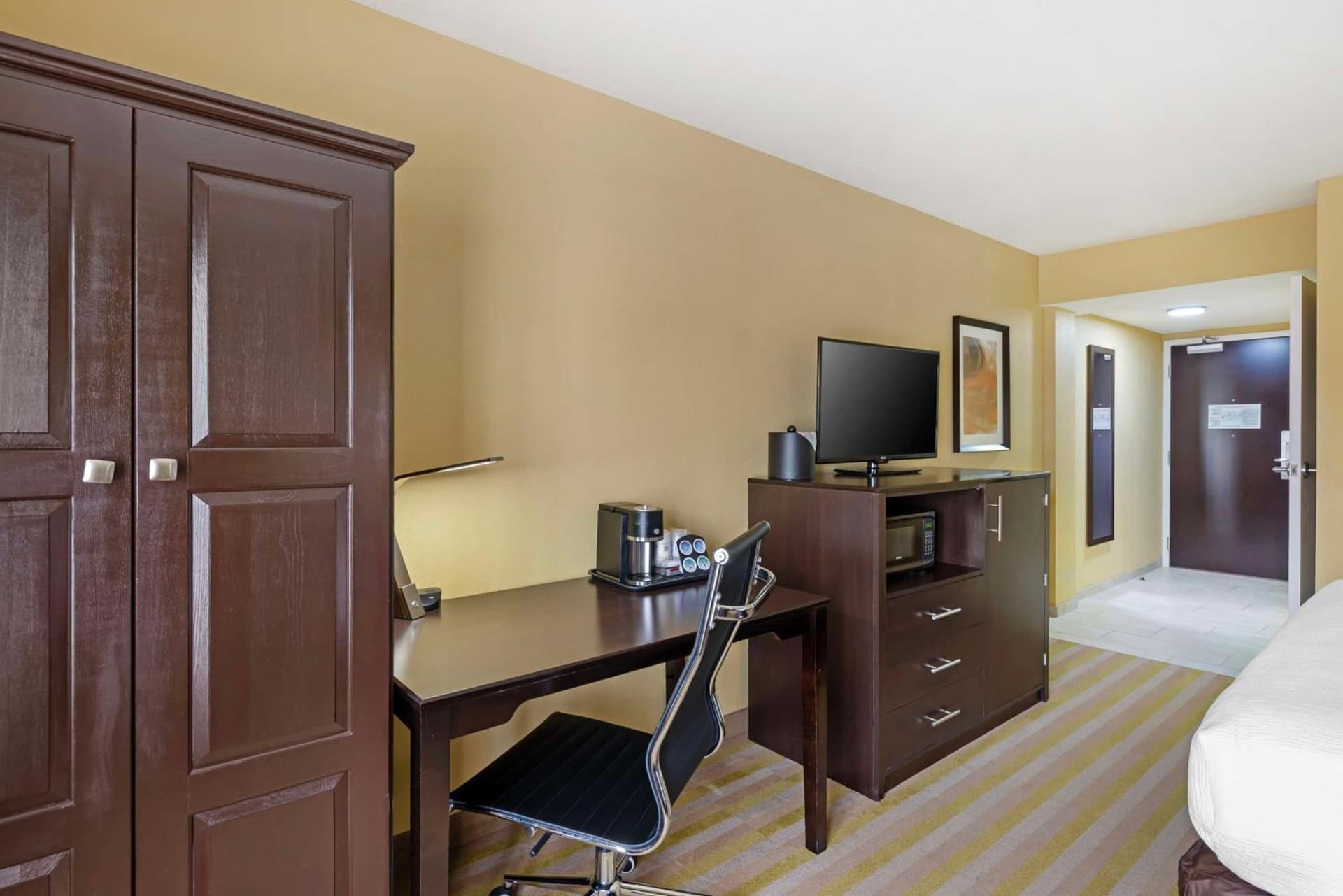 Best Western Plus Thornburg Inn & Suites gallery photo in Thornburg — image 17