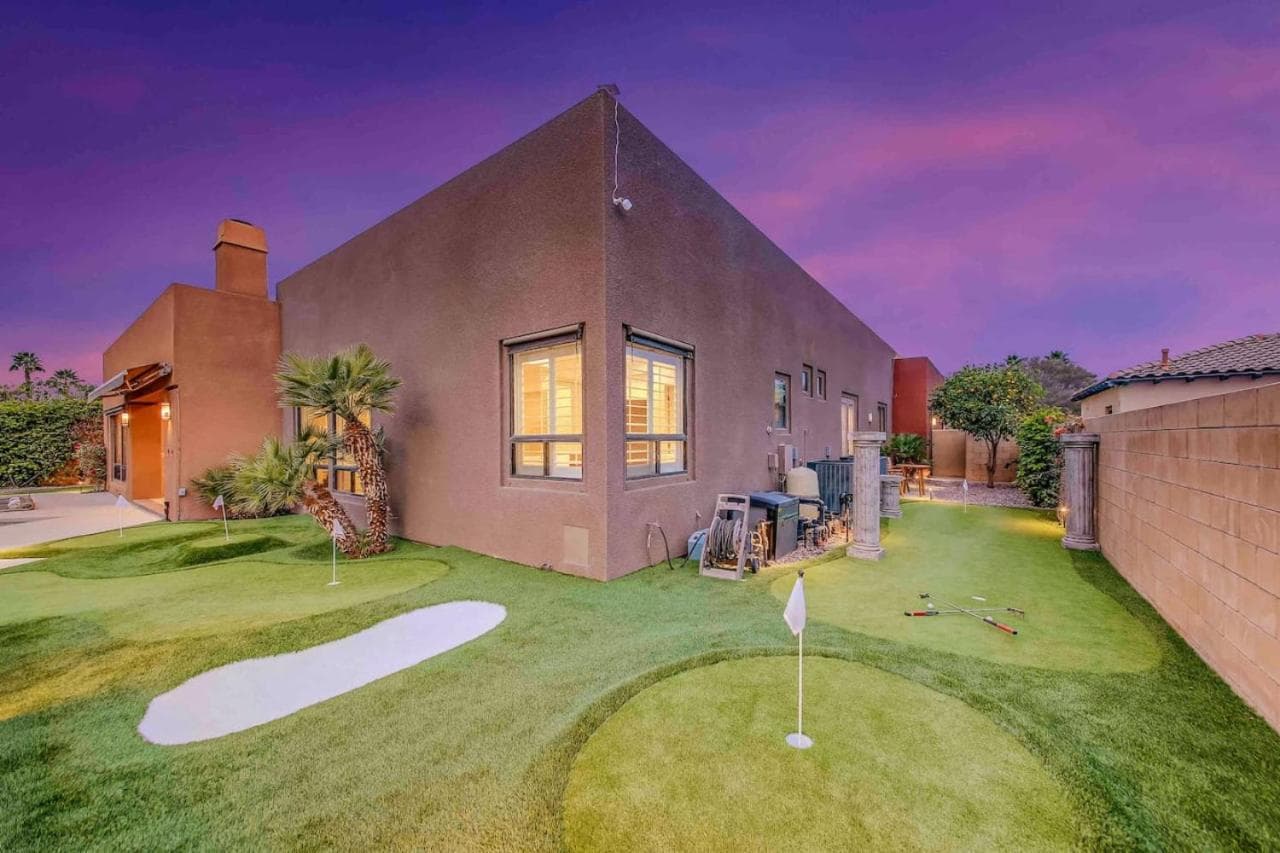 Ambitions Walk-in Theater gallery photo in Indio, CA — image 13