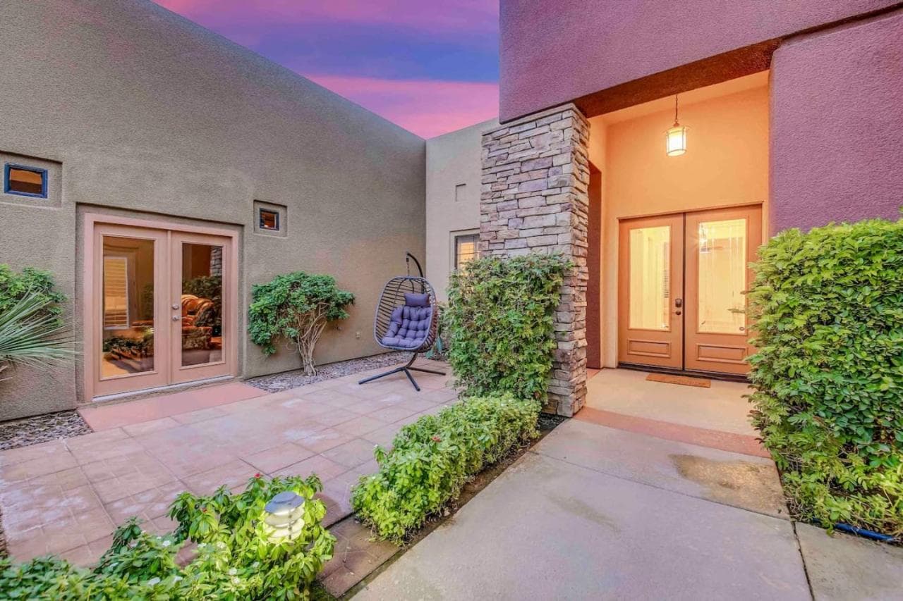 Ambitions Walk-in Theater gallery photo in Indio, CA — image 62